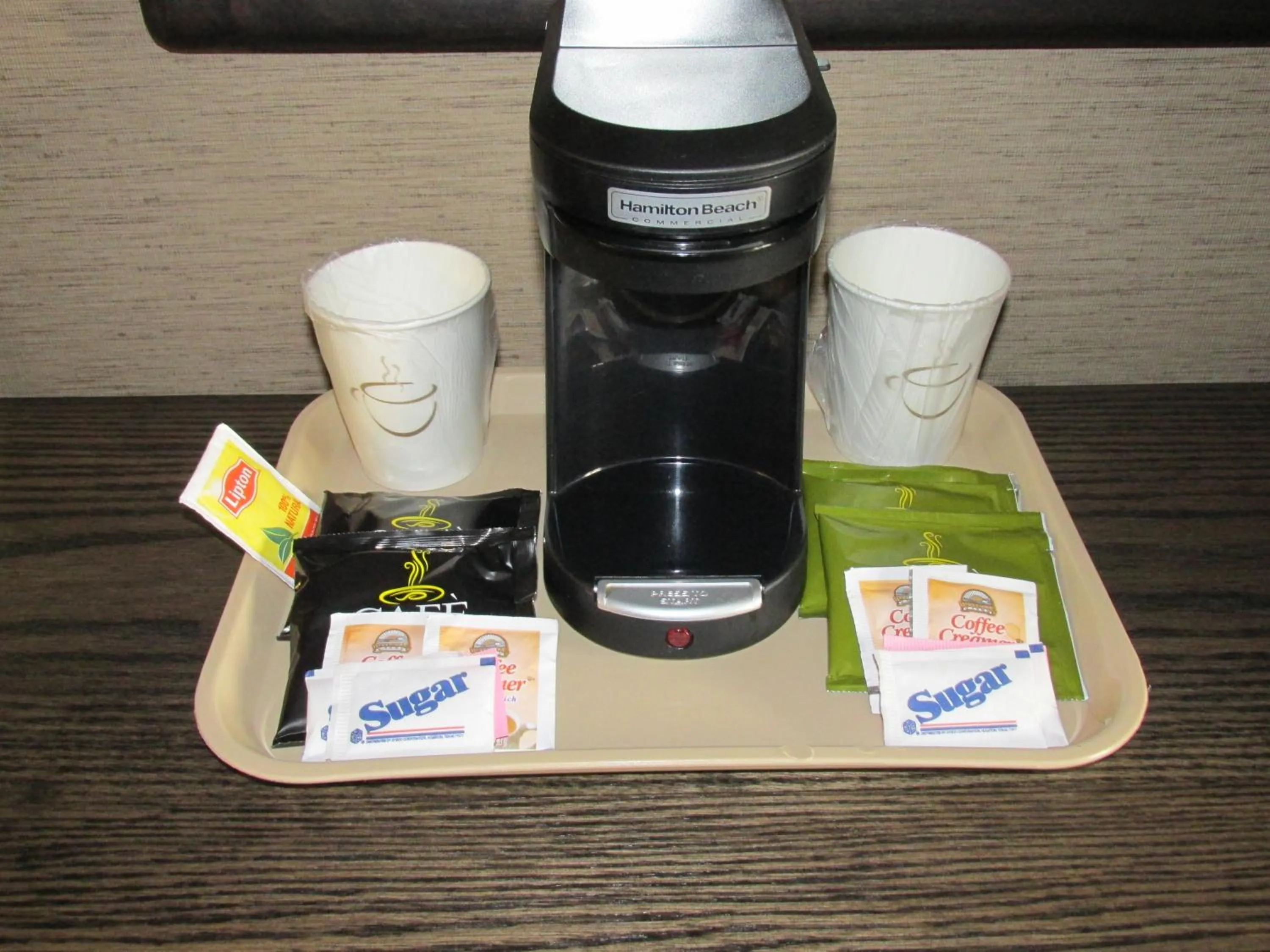 Non alcoholic drinks in Woodfield Inn and Suites