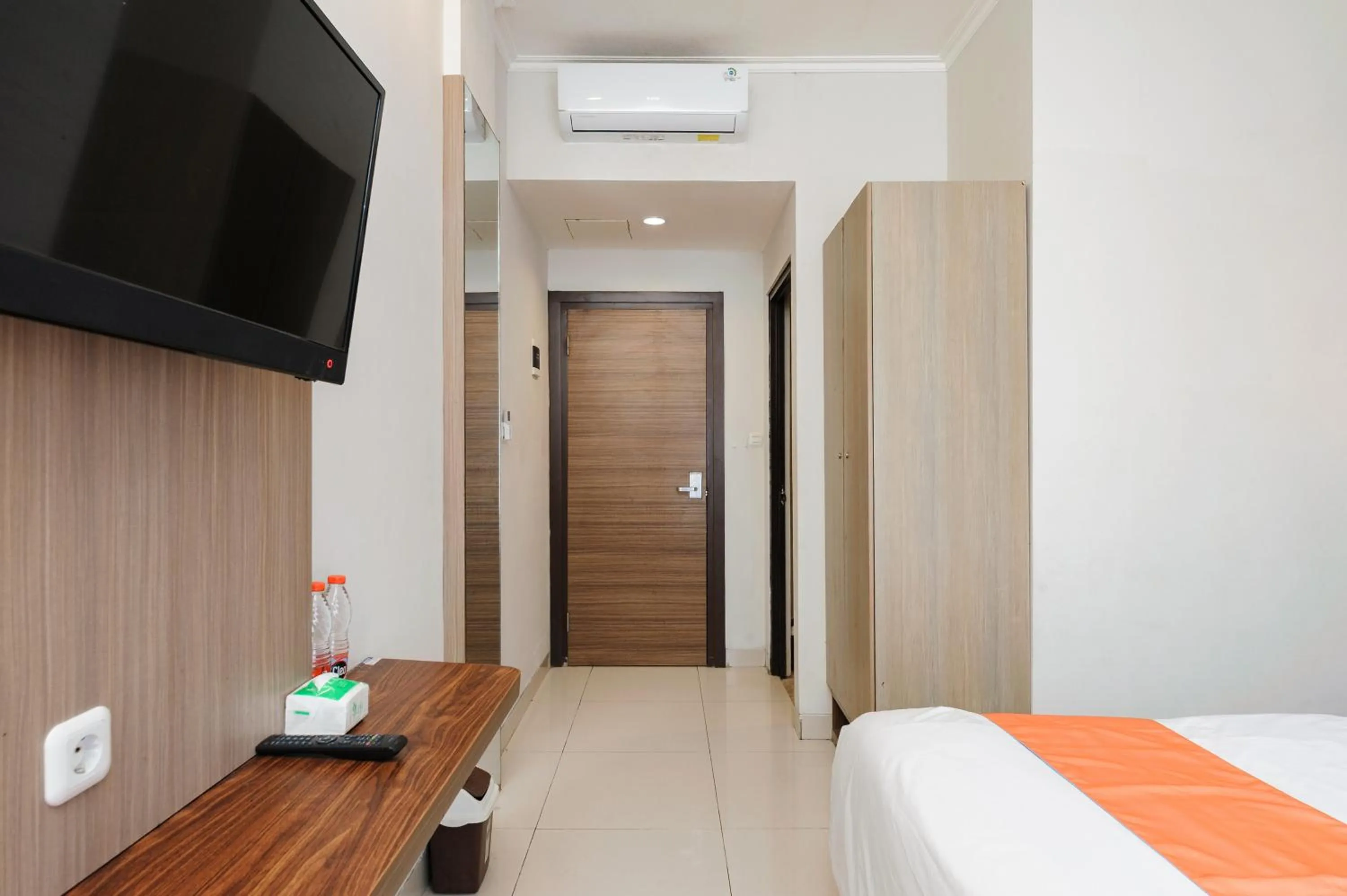 Bedroom, Bed in Sans Vibes Firdaus Mansion Kemang