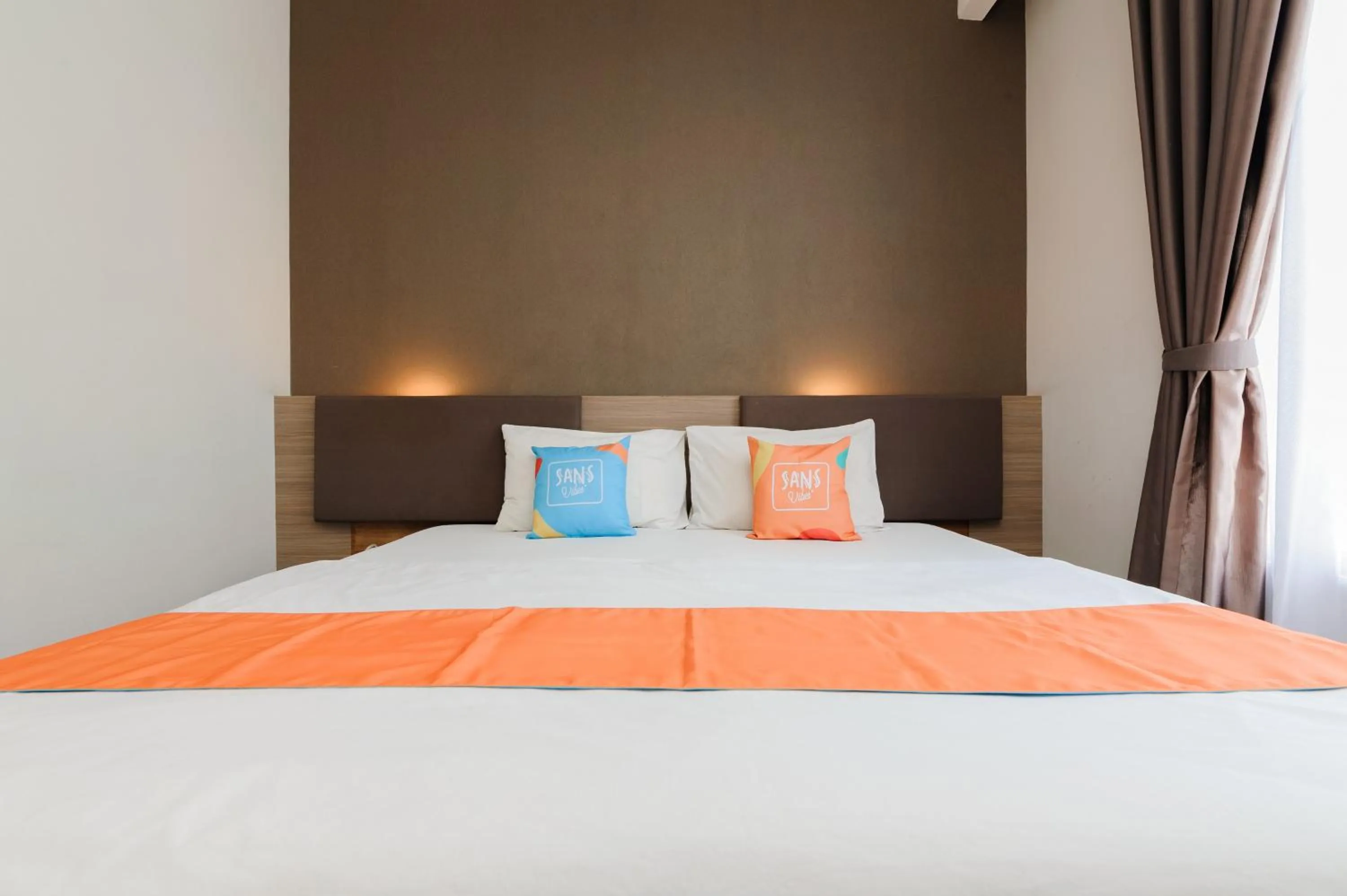 Bedroom, Bed in Sans Vibes Firdaus Mansion Kemang