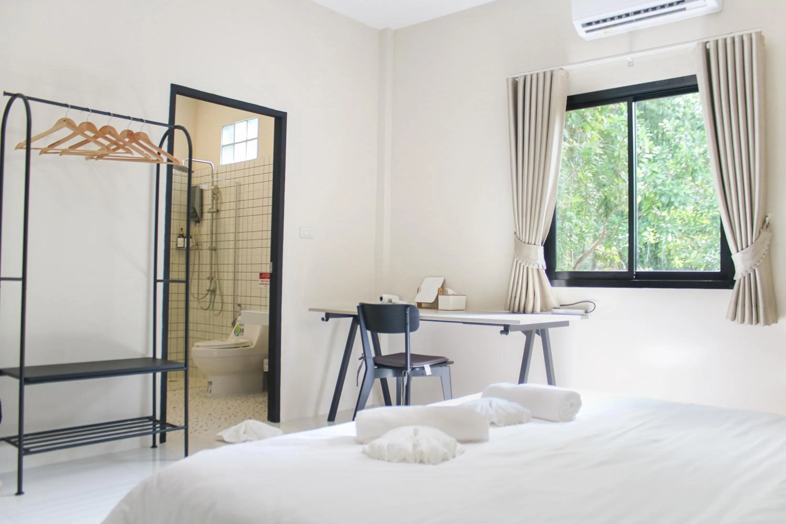 Bedroom, Bed in Garden Villa Khaolak