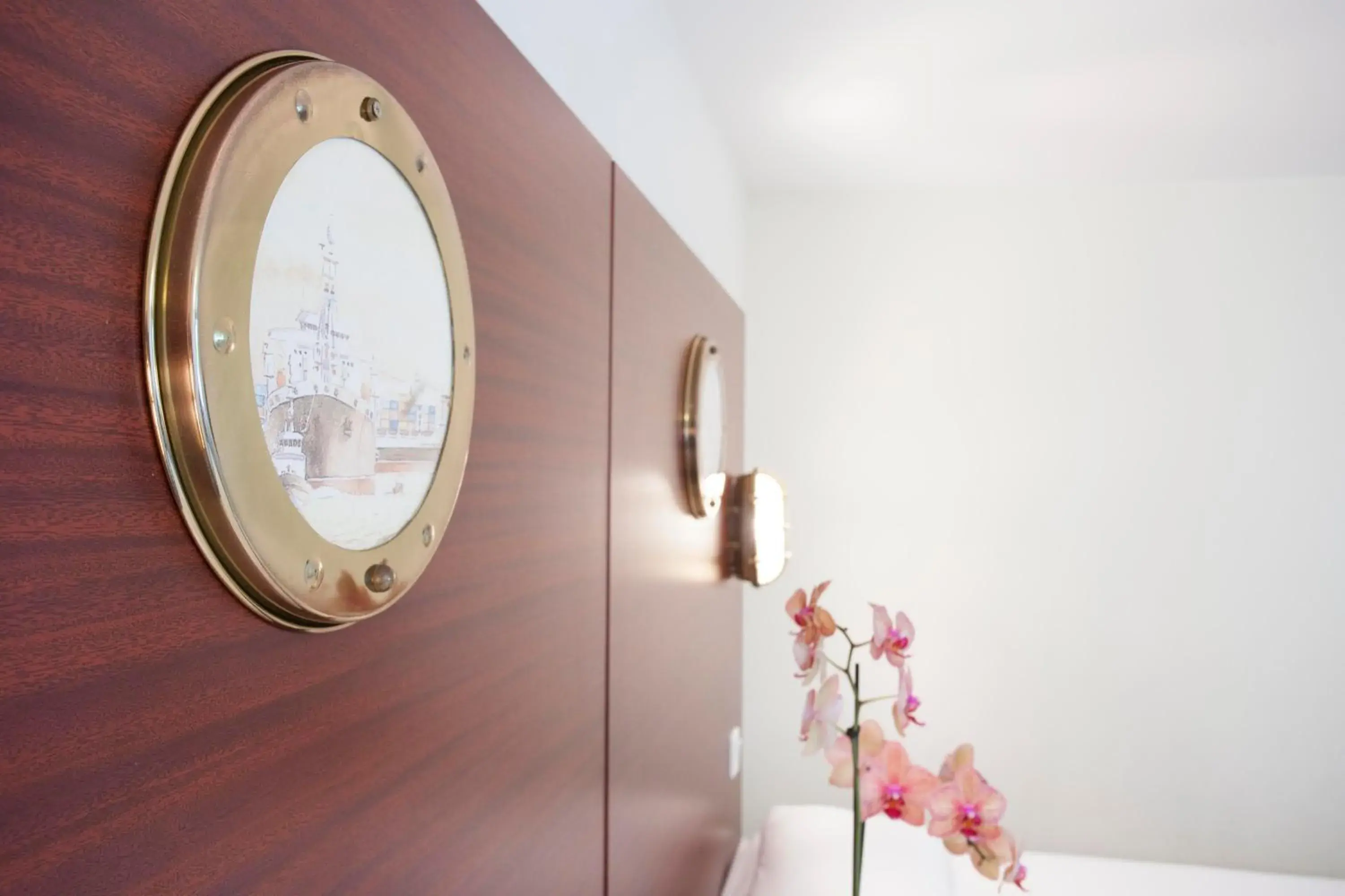 Comfort Twin Room in Hôtel Les Gens de Mer La Rochelle Comfort Twin Room in Hôtel Les Gens de Mer La Rochelle