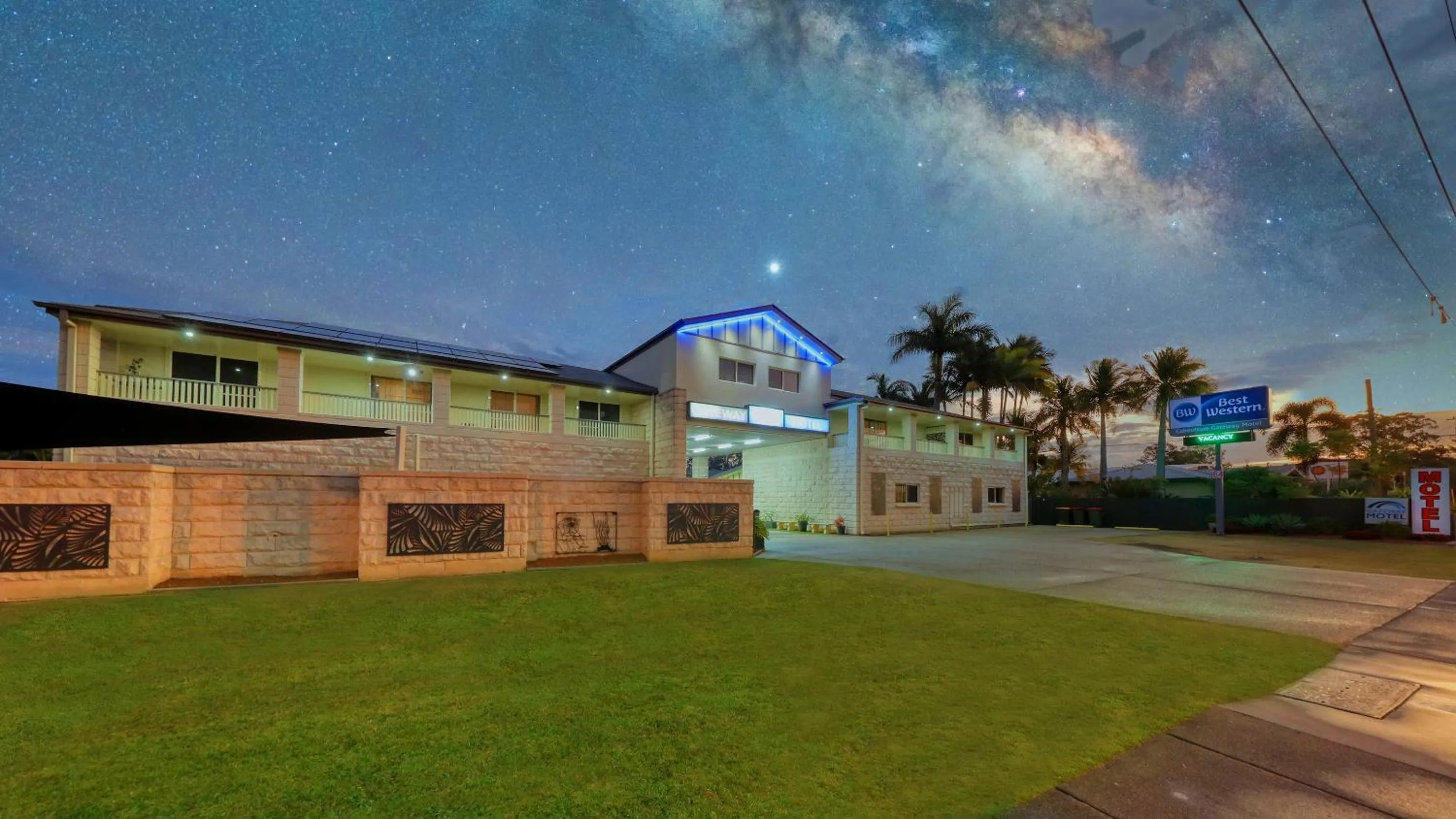 Property building in Best Western Caboolture Gateway Motel