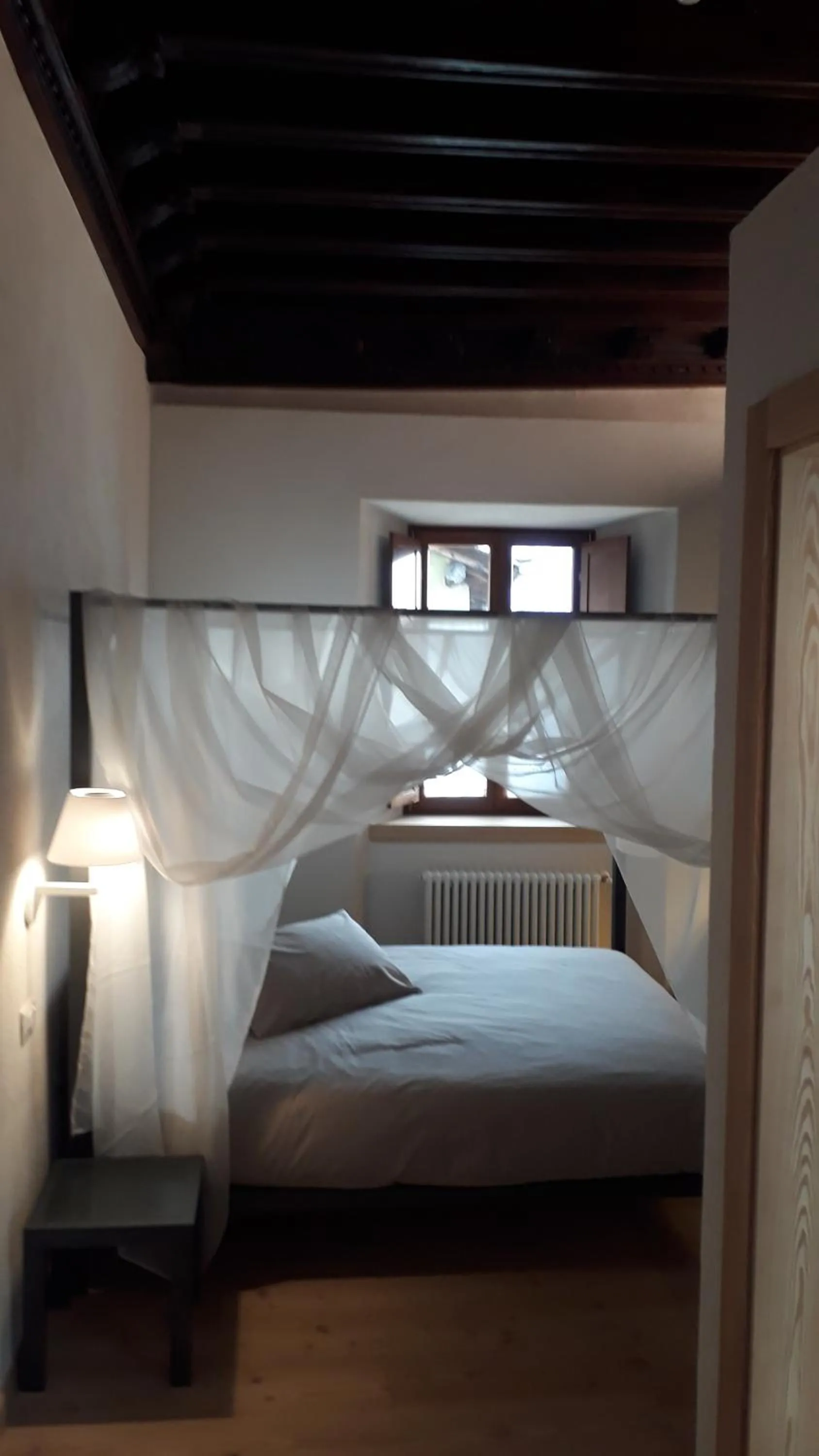 Decorative detail, Bed in Hotel Albrici