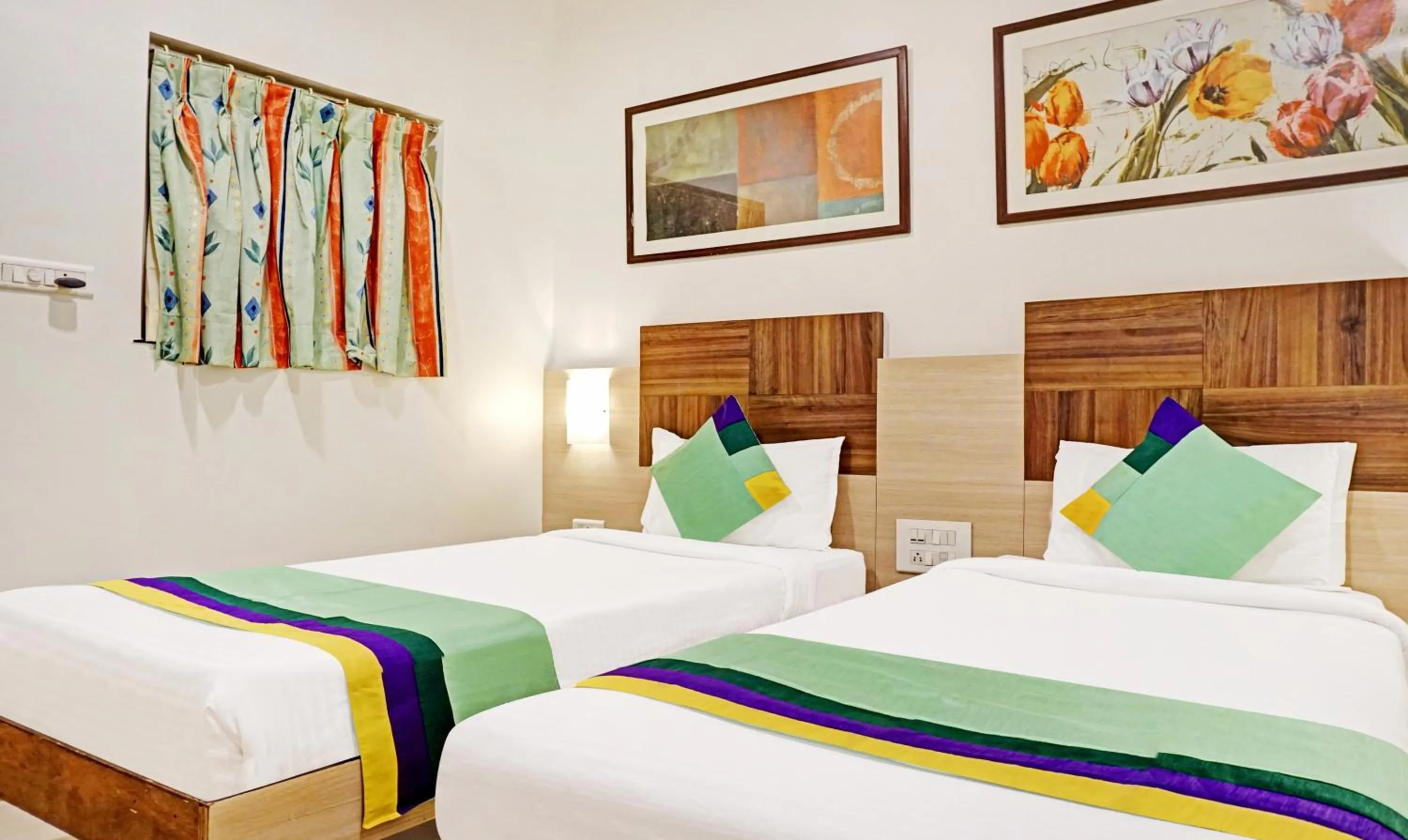 Bed in Hotel Madhav International Pune Railway Station