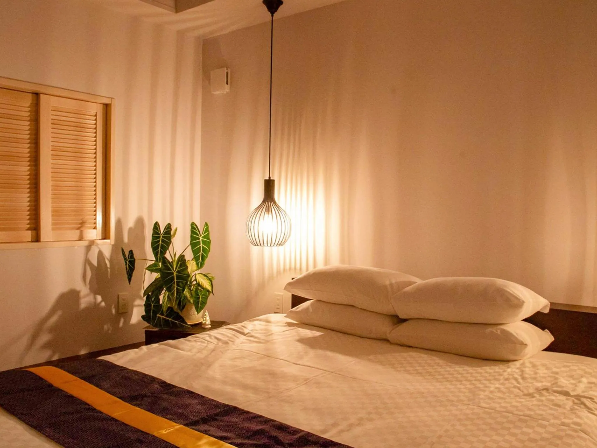 Photo of the whole room, Bed in Hanalee Villa Kouri