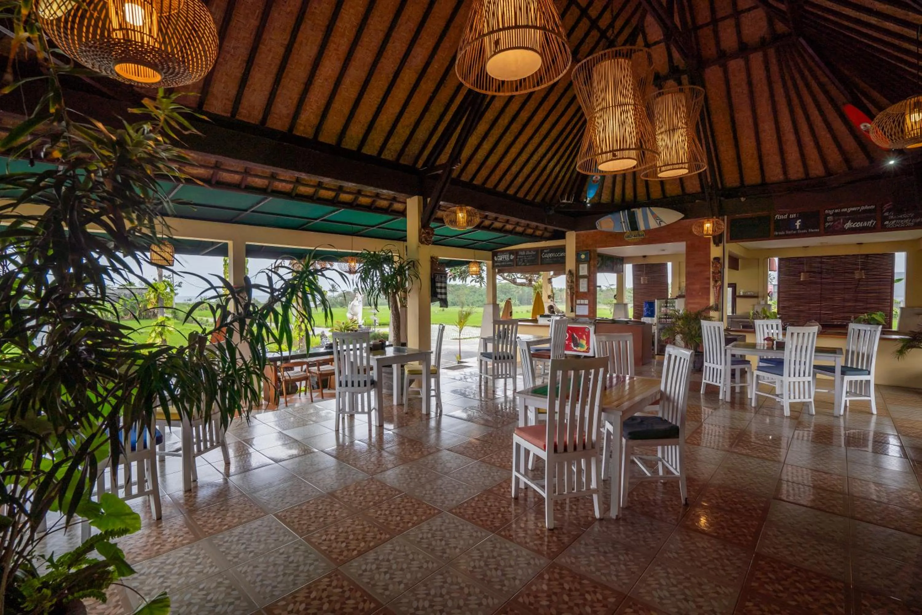 Restaurant/places to eat in Nirmala Guest House Surf Keramas