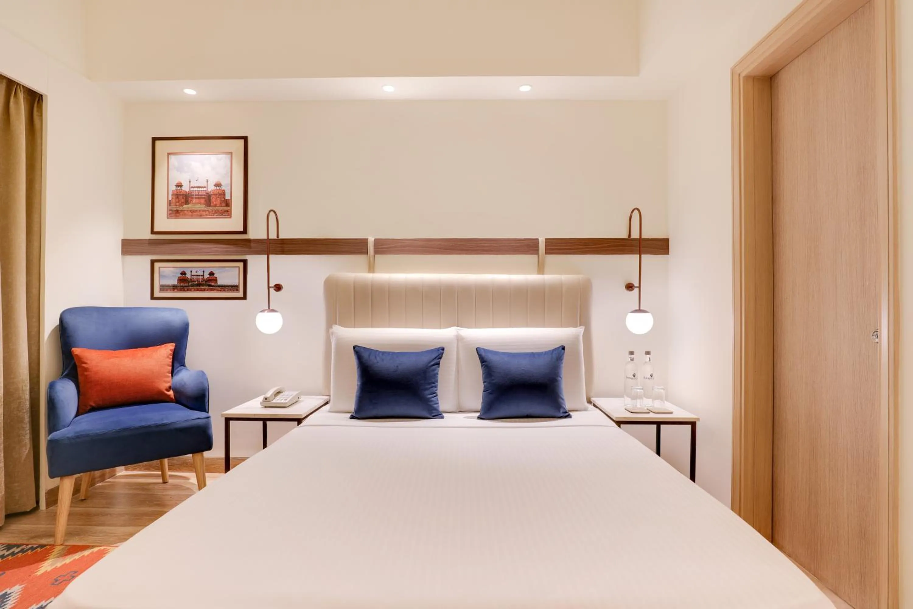 Bedroom, Bed in Lemon Tree Premier, Delhi Airport