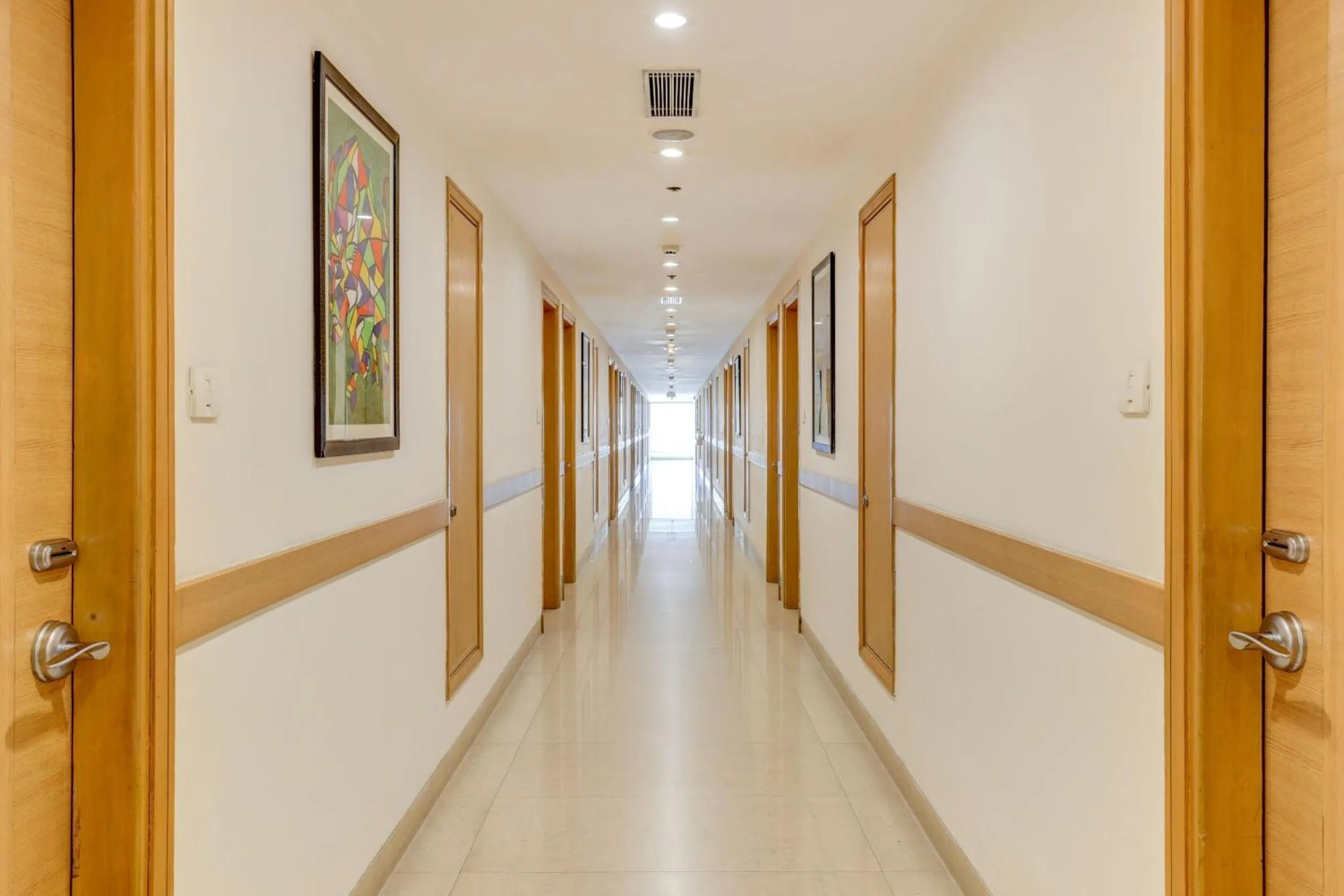 Lemon Tree Premier, Delhi Airport