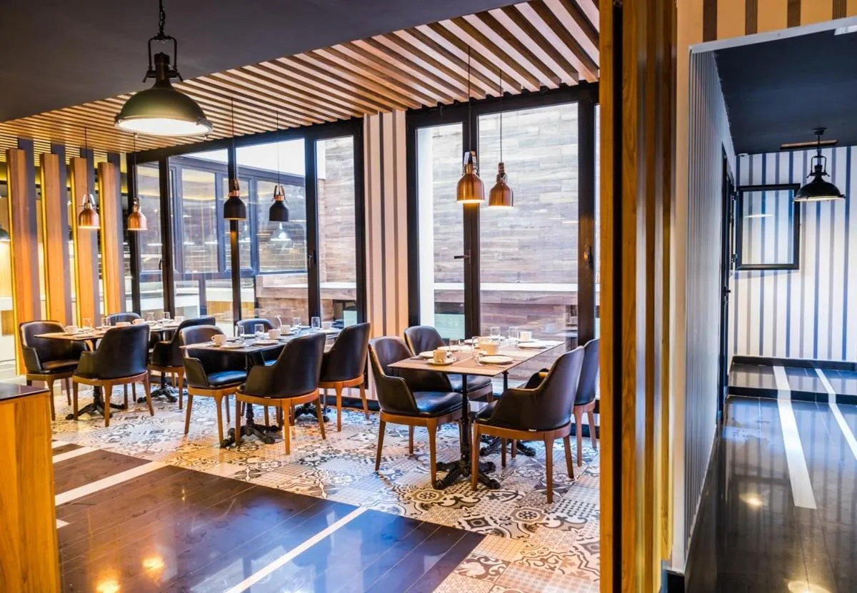 Restaurant/places to eat in Hotel Vitality Terminus