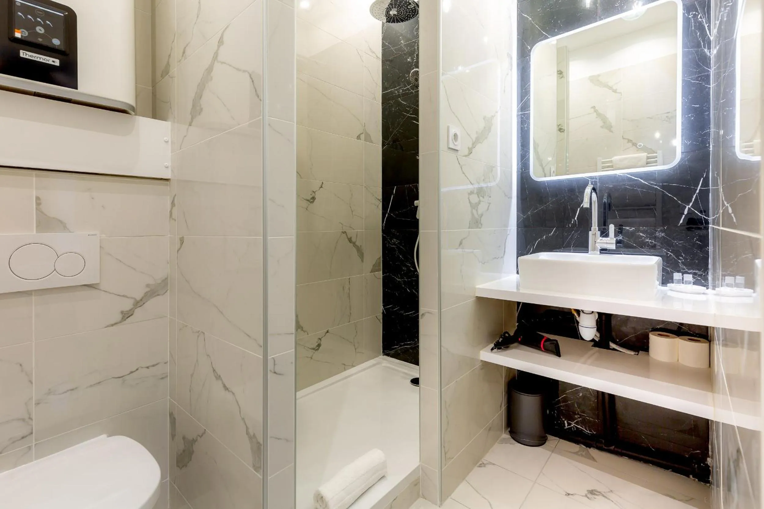 Bathroom in Les appartements chics du Vieux-Port