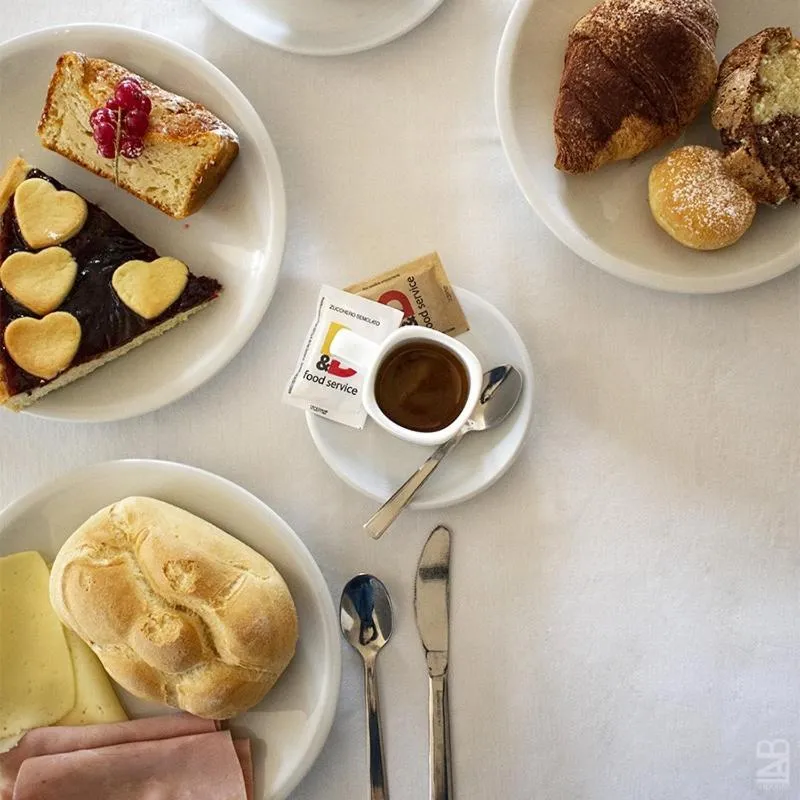 Breakfast in Hotel Zeus
