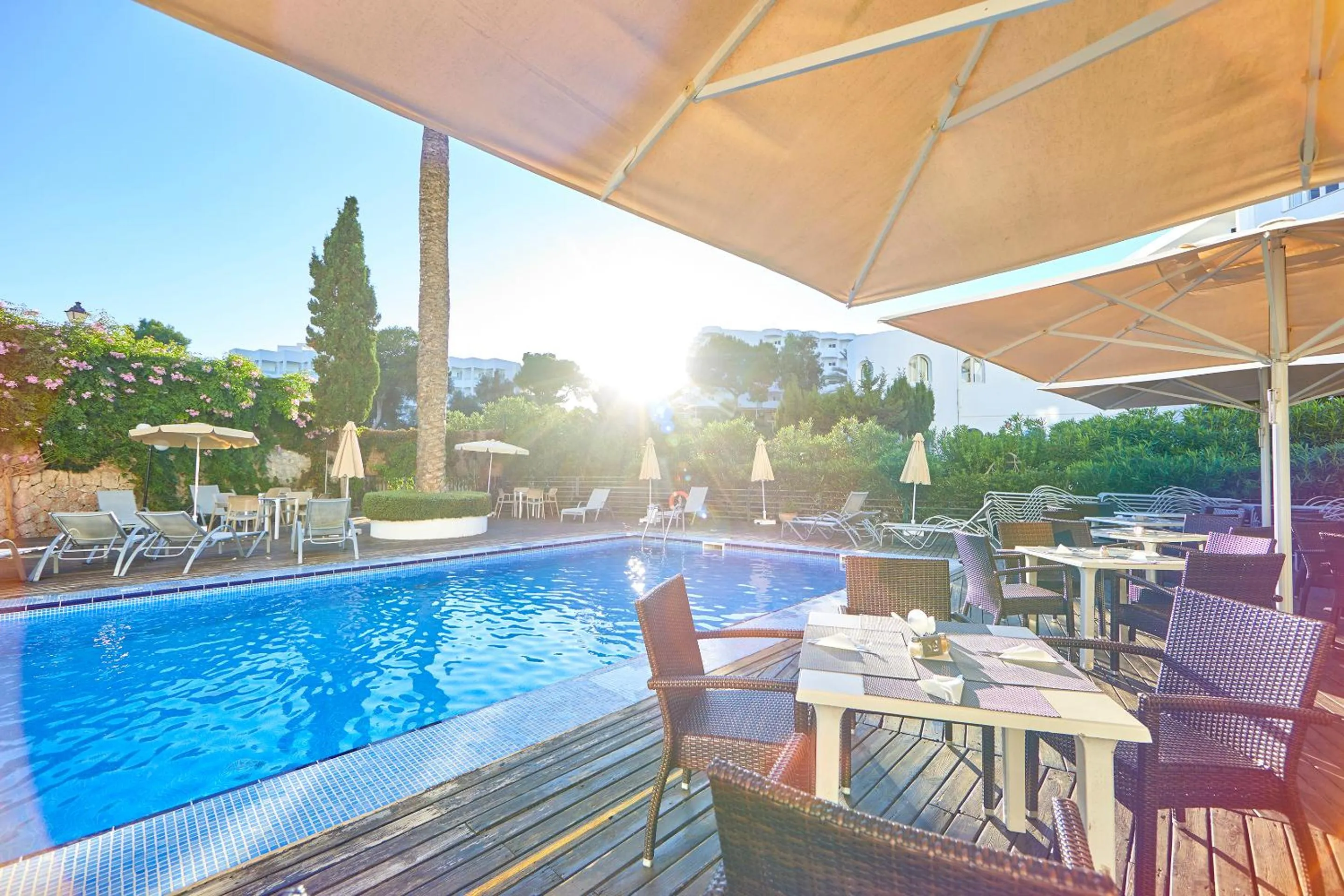 Restaurant/places to eat in Gavimar Cala Gran Hotel and Apartments