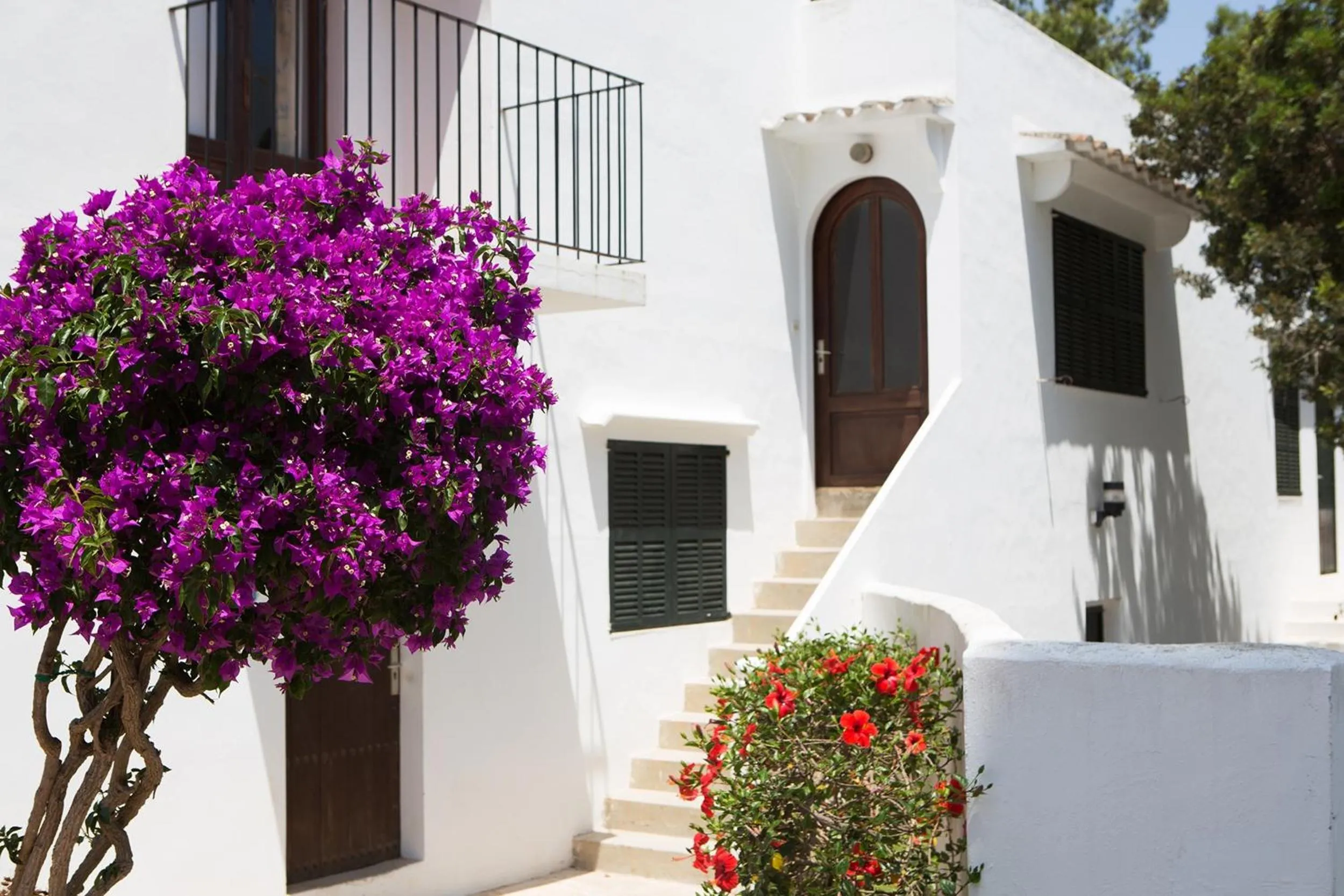 Property building in Gavimar Cala Gran Hotel and Apartments