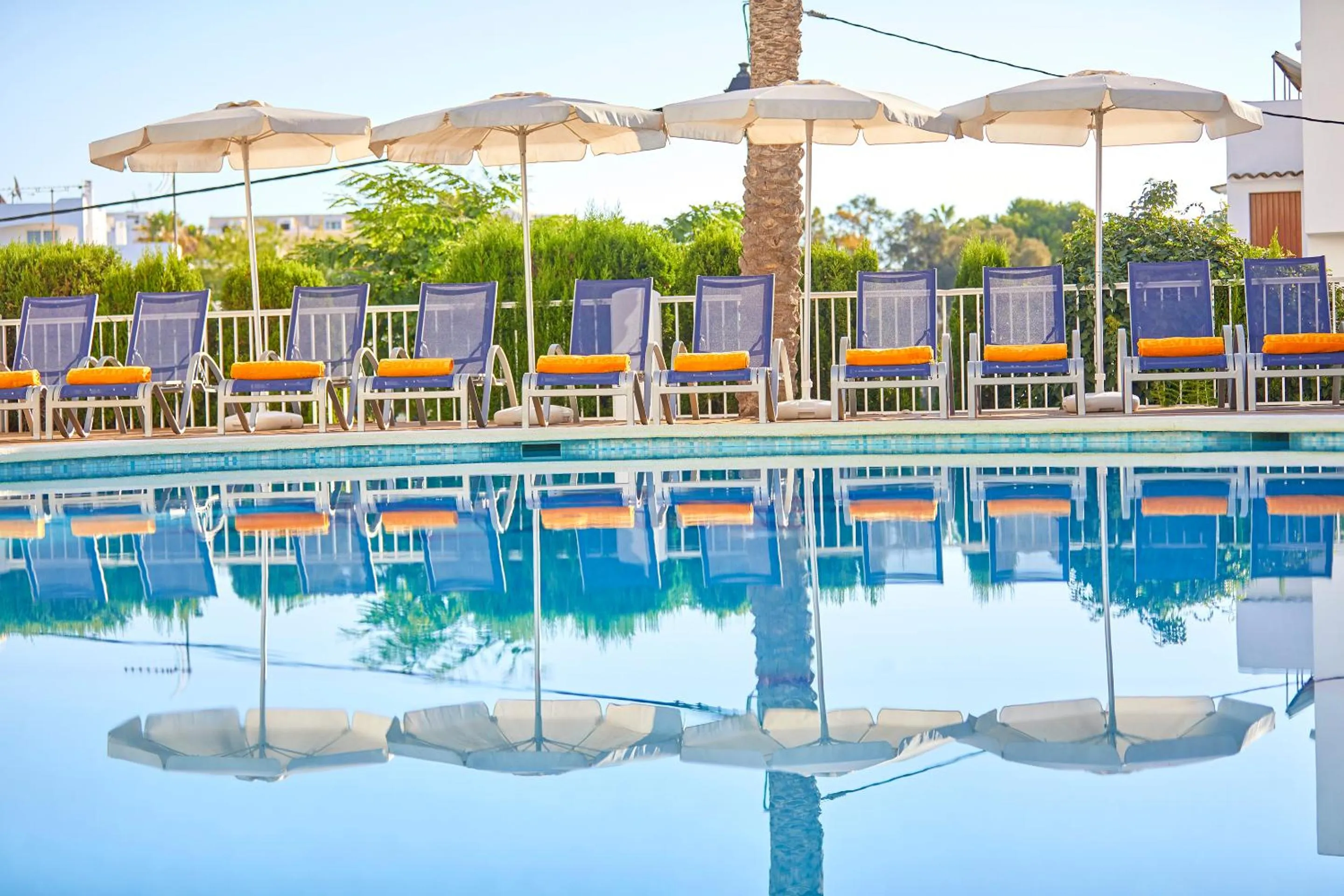 Swimming pool in Gavimar Ariel Chico Hotel and Apartments