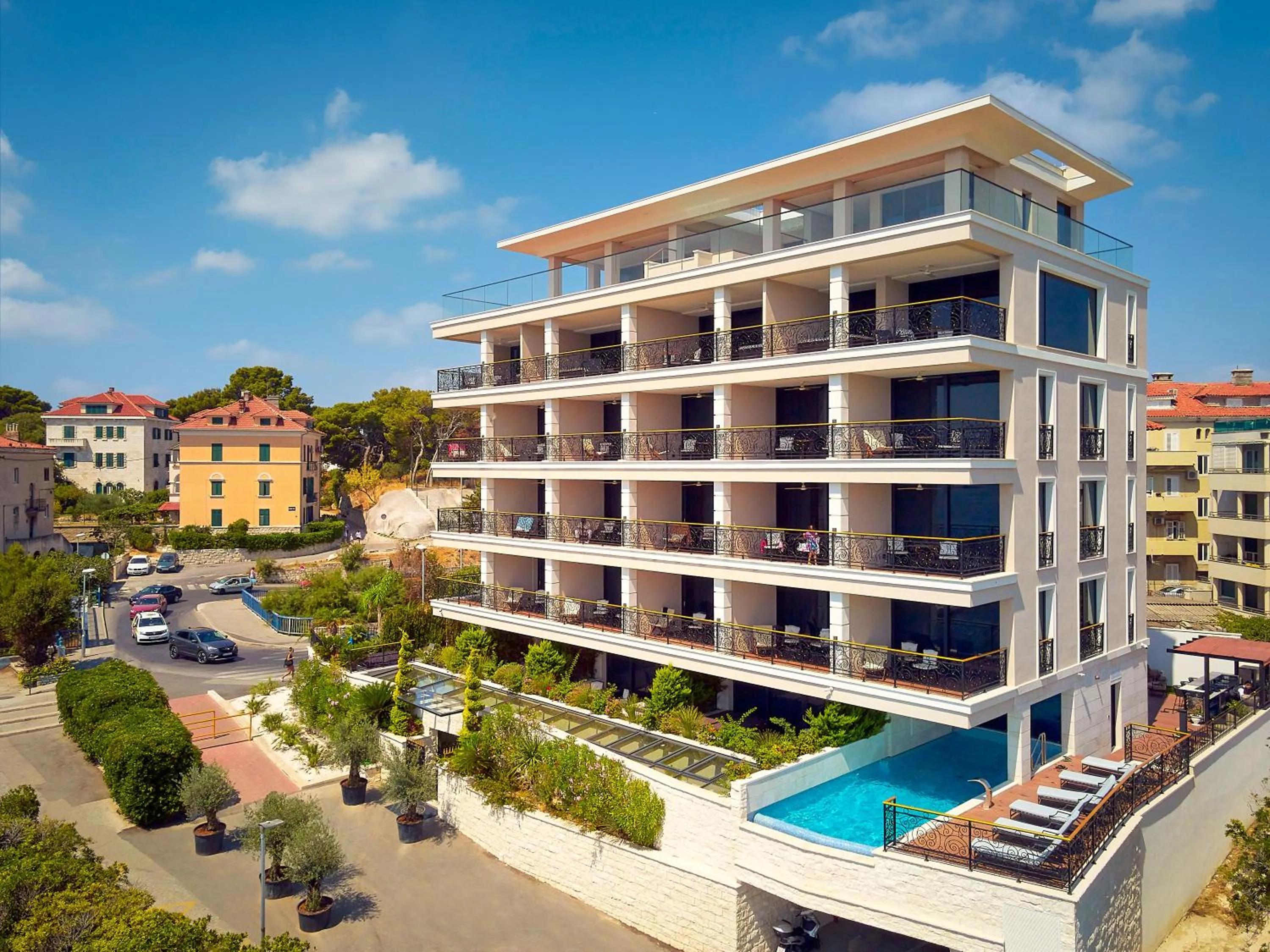 Property building in Hotel Villa Harmony