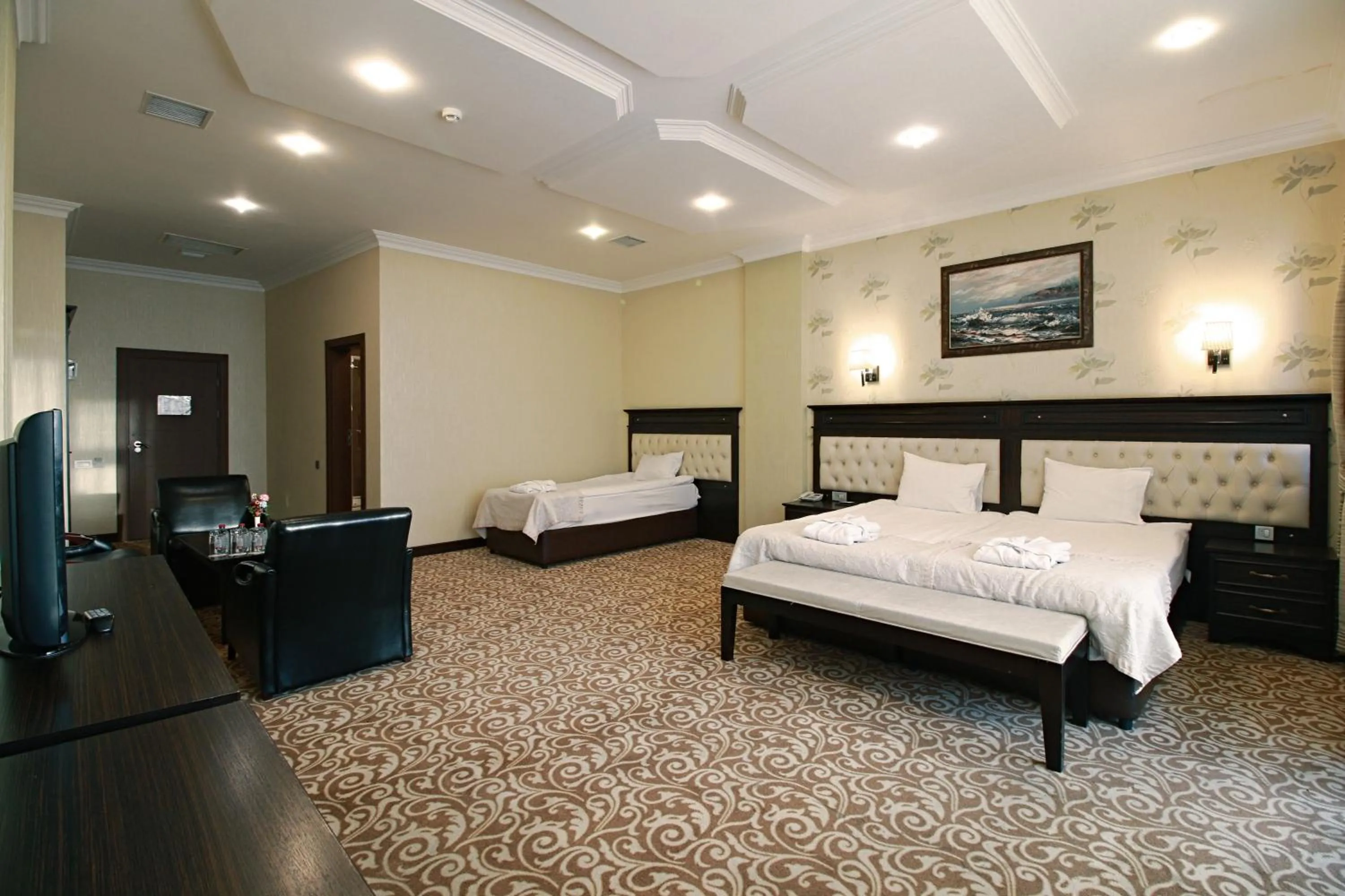 Photo of the whole room in New Baku Hotel