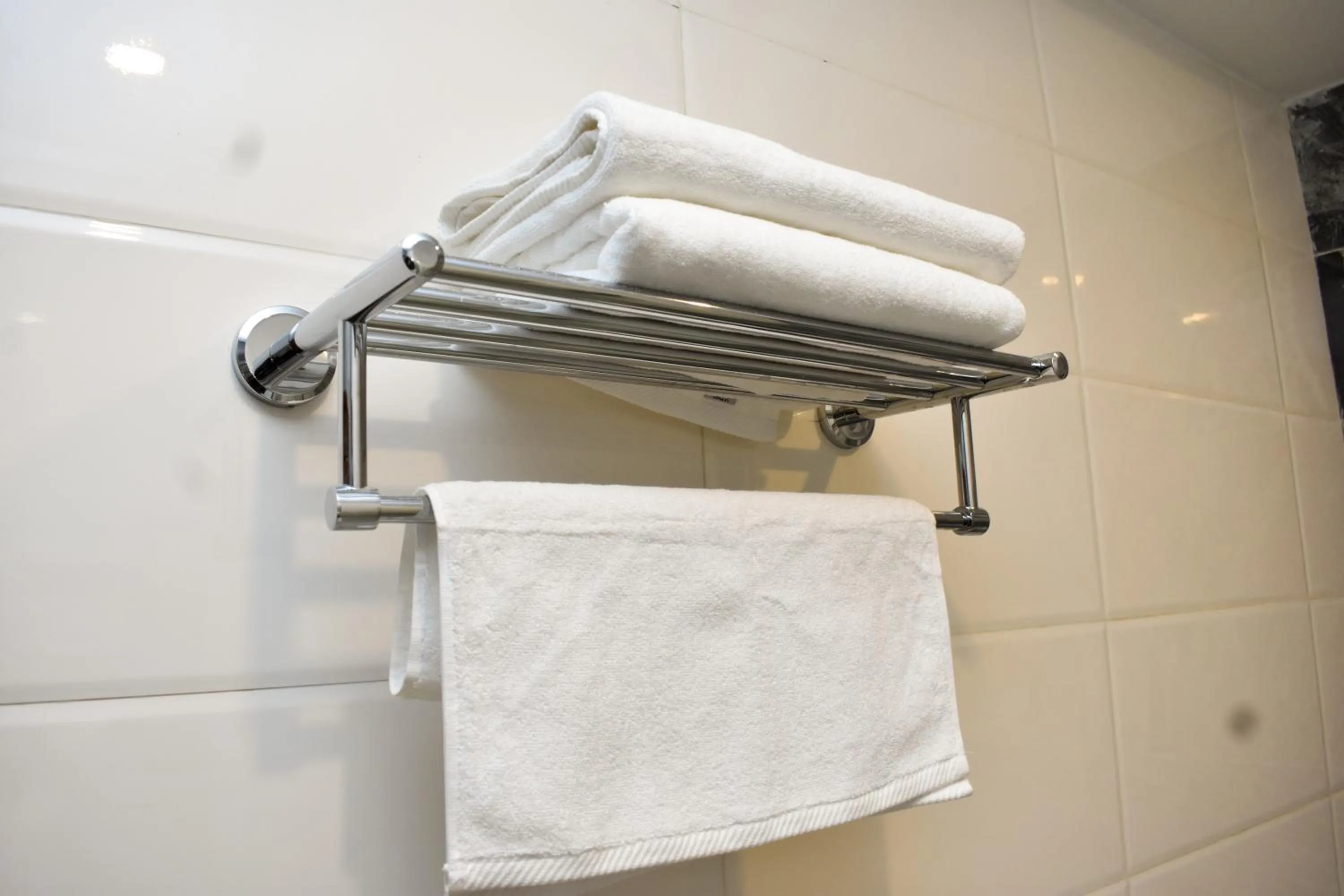 Bathroom in Qualibest Grand Hotels