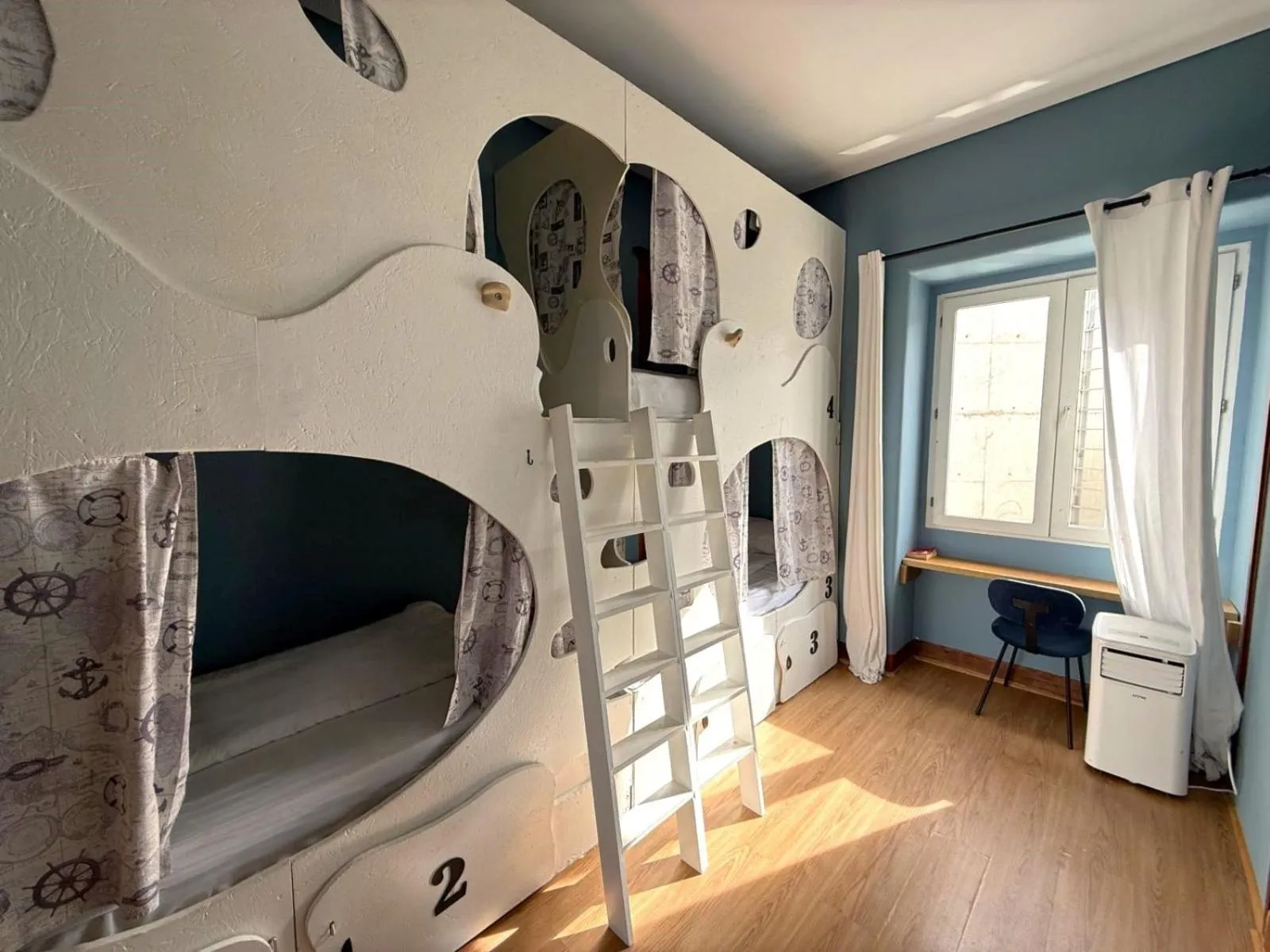 Bed in Sunset Destination Hostel