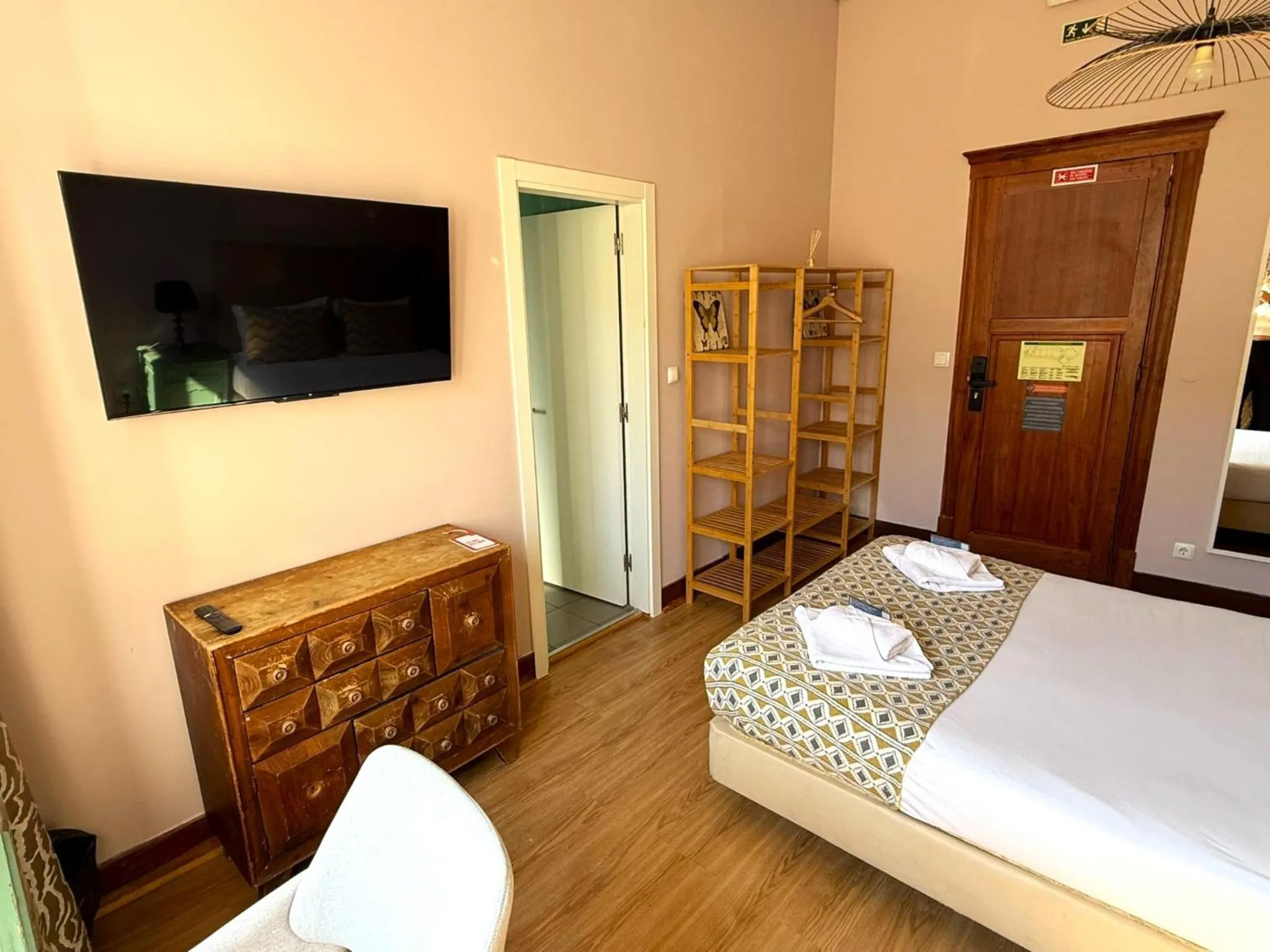 Bed in Sunset Destination Hostel