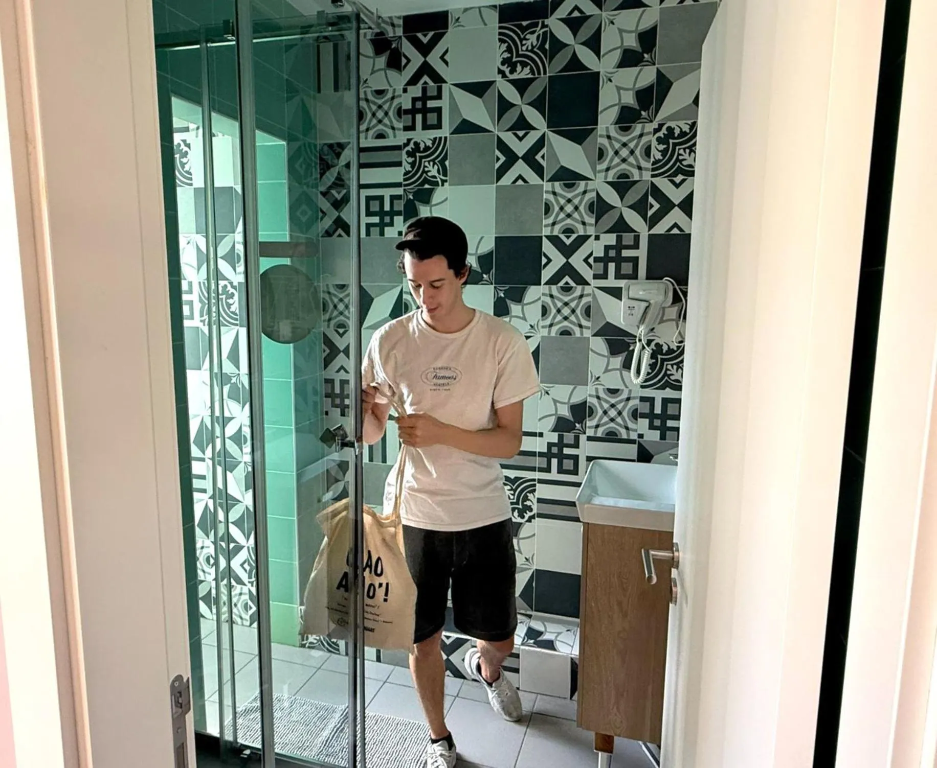 Sunset Destination Hostel