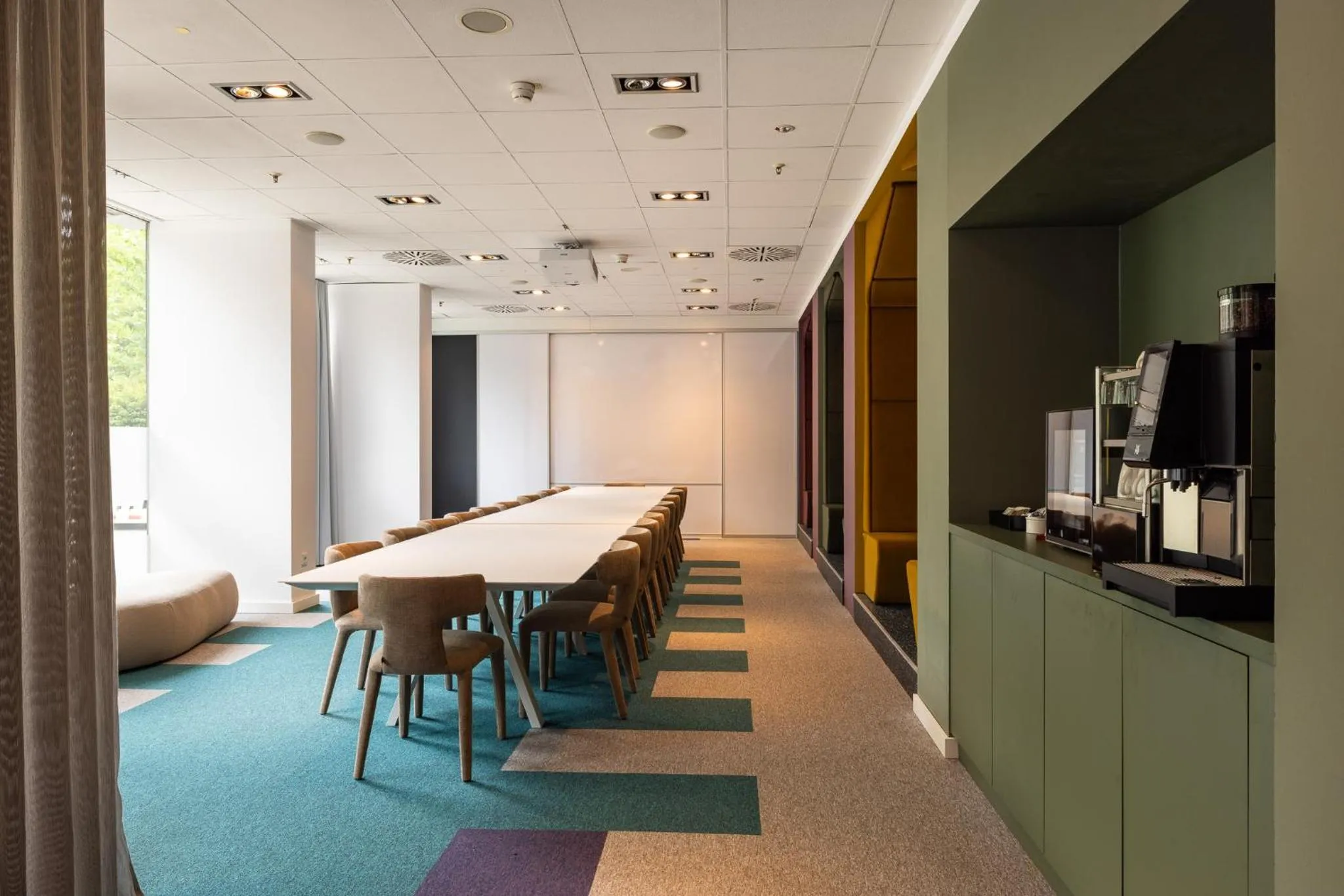 Meeting/conference room in The Rilano Hotel München