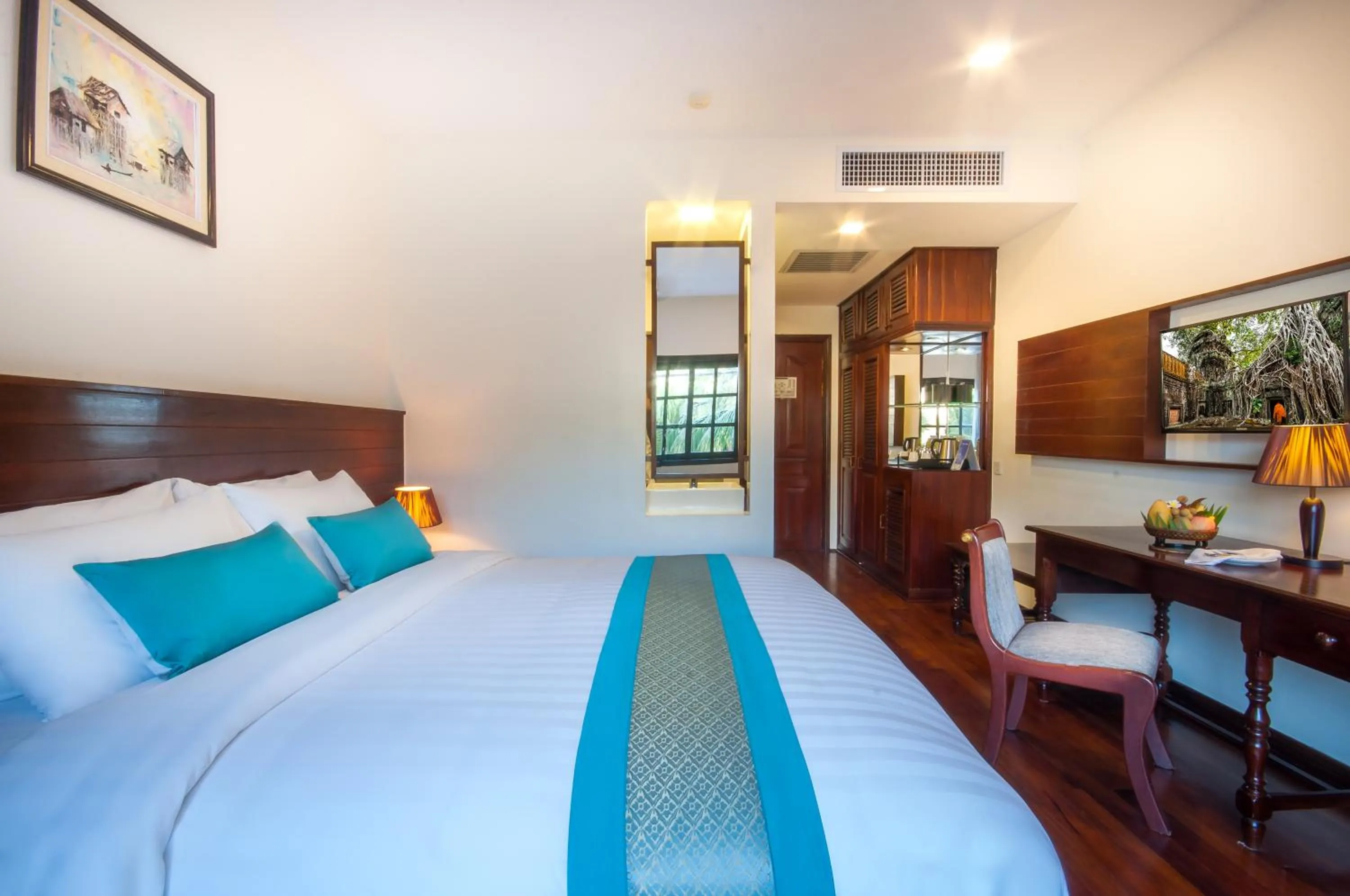 Deluxe Double Room with Balcony in Lotus Blanc Resort