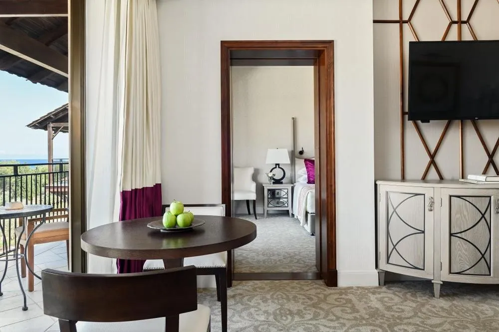 Living room in Elysium