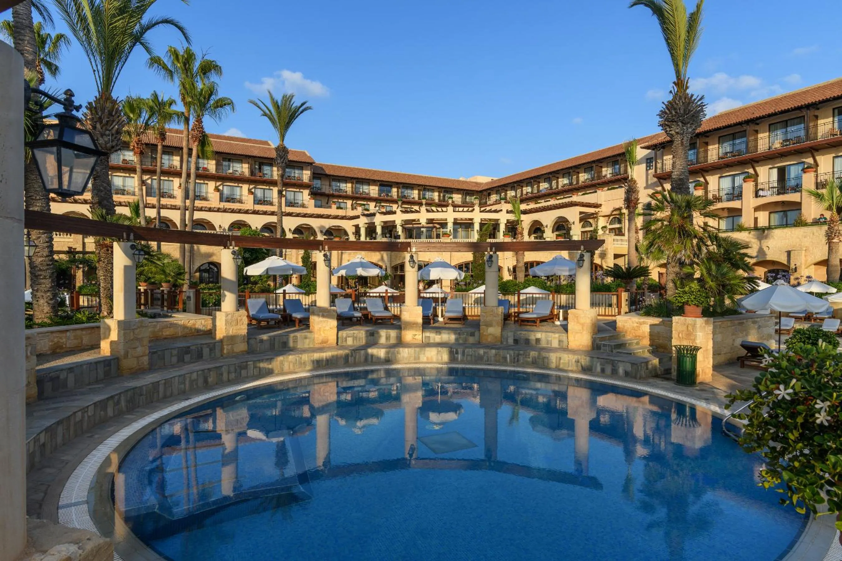 Property building in Elysium