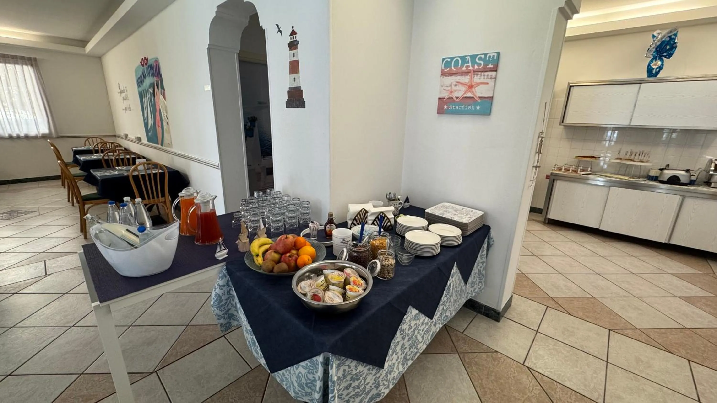 Breakfast in Hotel Oltremar B&B