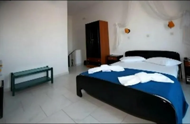 Bed in Azolimnos Bay