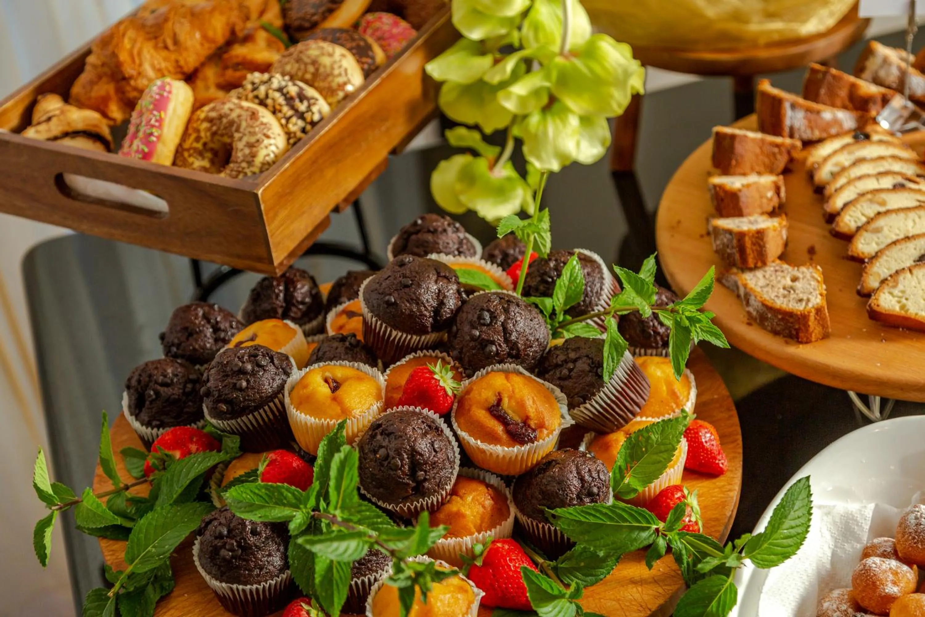 Food in Hotel President Solin