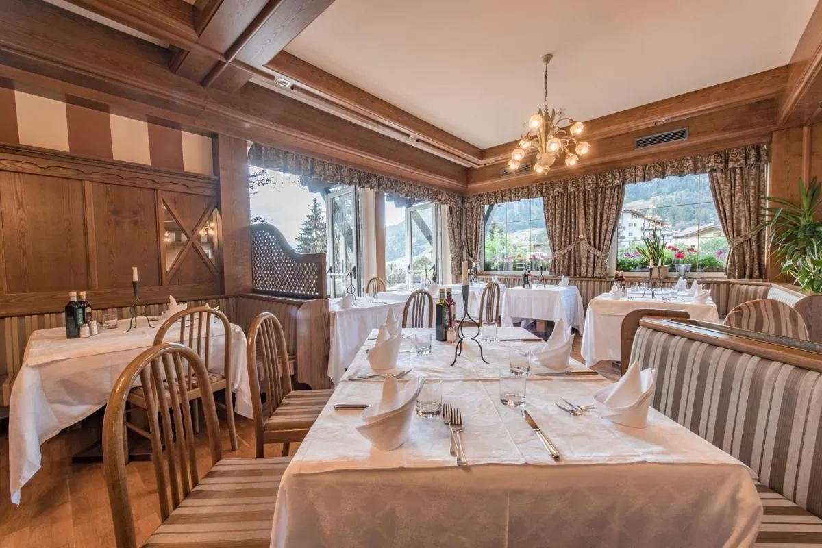 Belvedere Dolomites Flower Hotel