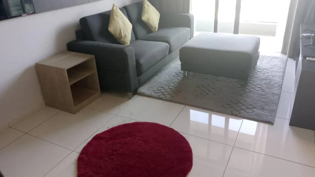 Living room in The Robertson Bukit Bintang by Wowhome