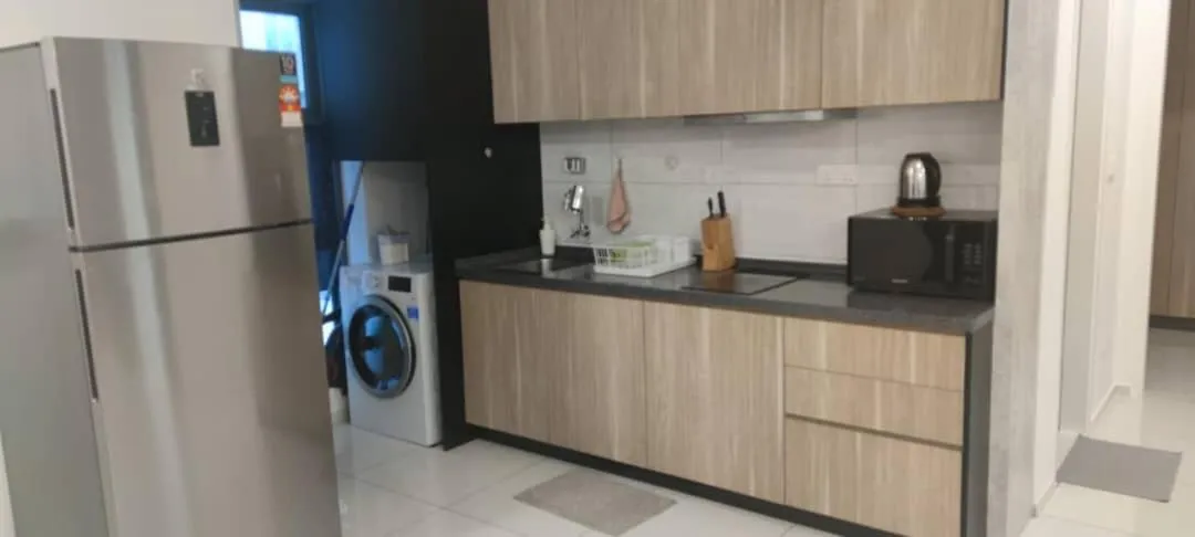 Kitchen or kitchenette in The Robertson Bukit Bintang by Wowhome
