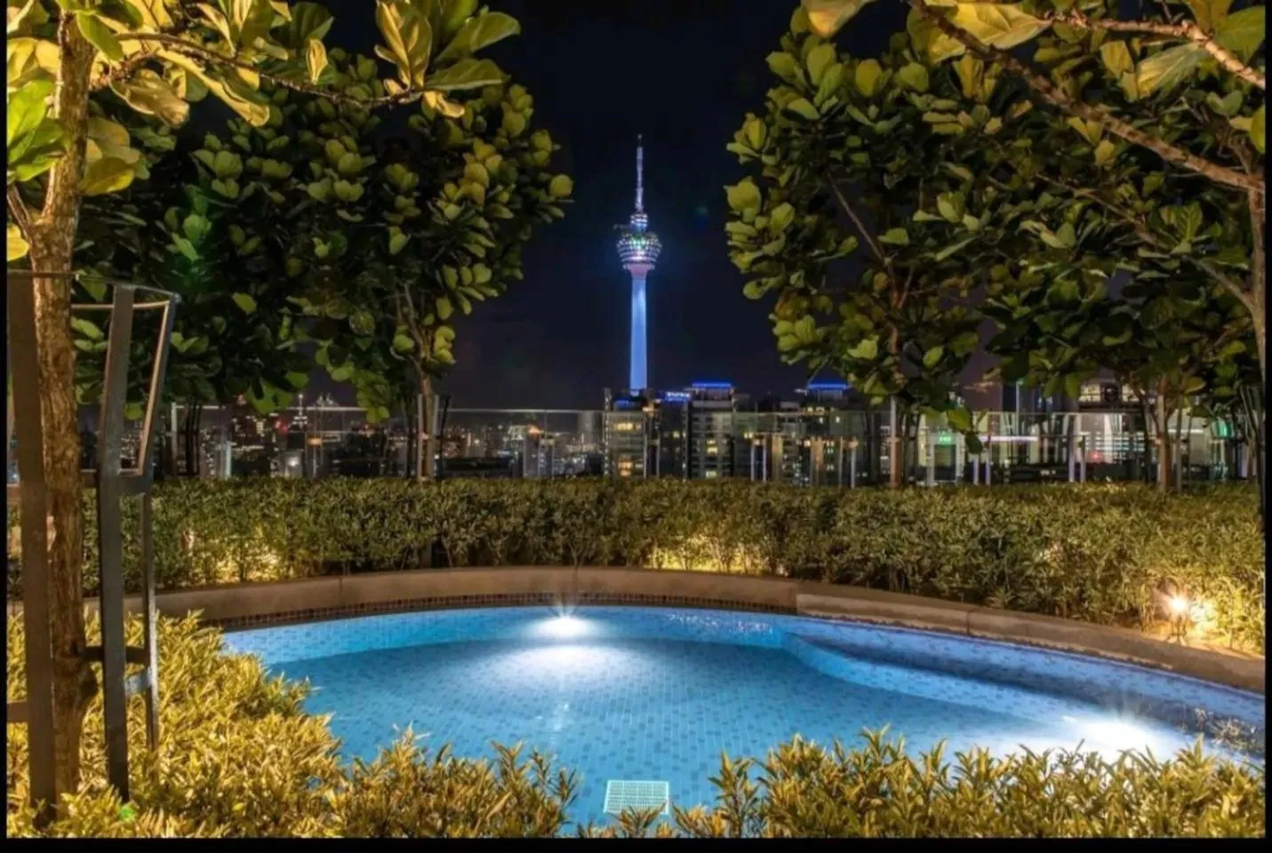 Pool view in The Robertson Bukit Bintang by Wowhome