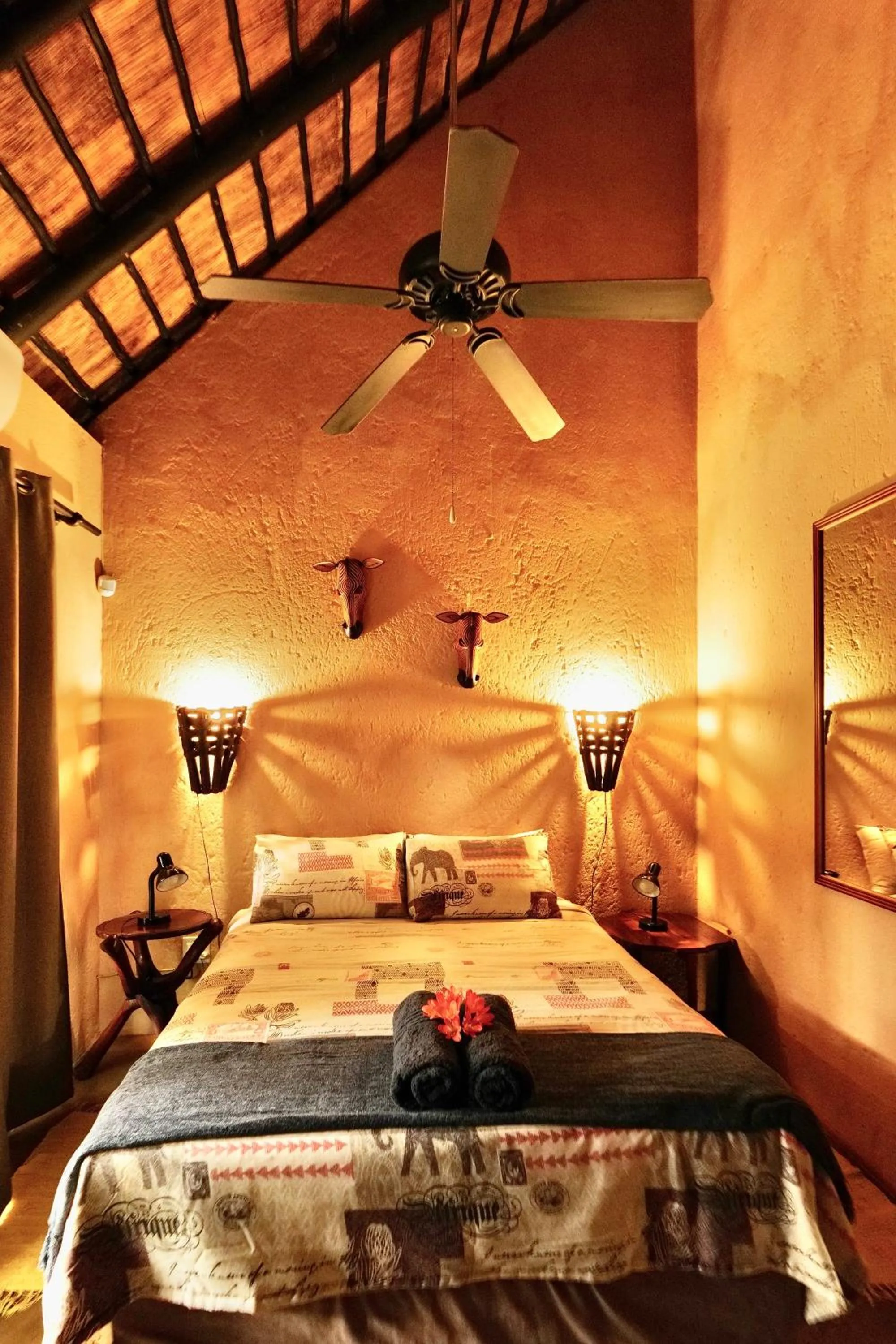 Bedroom, Bed in Hyenas Call