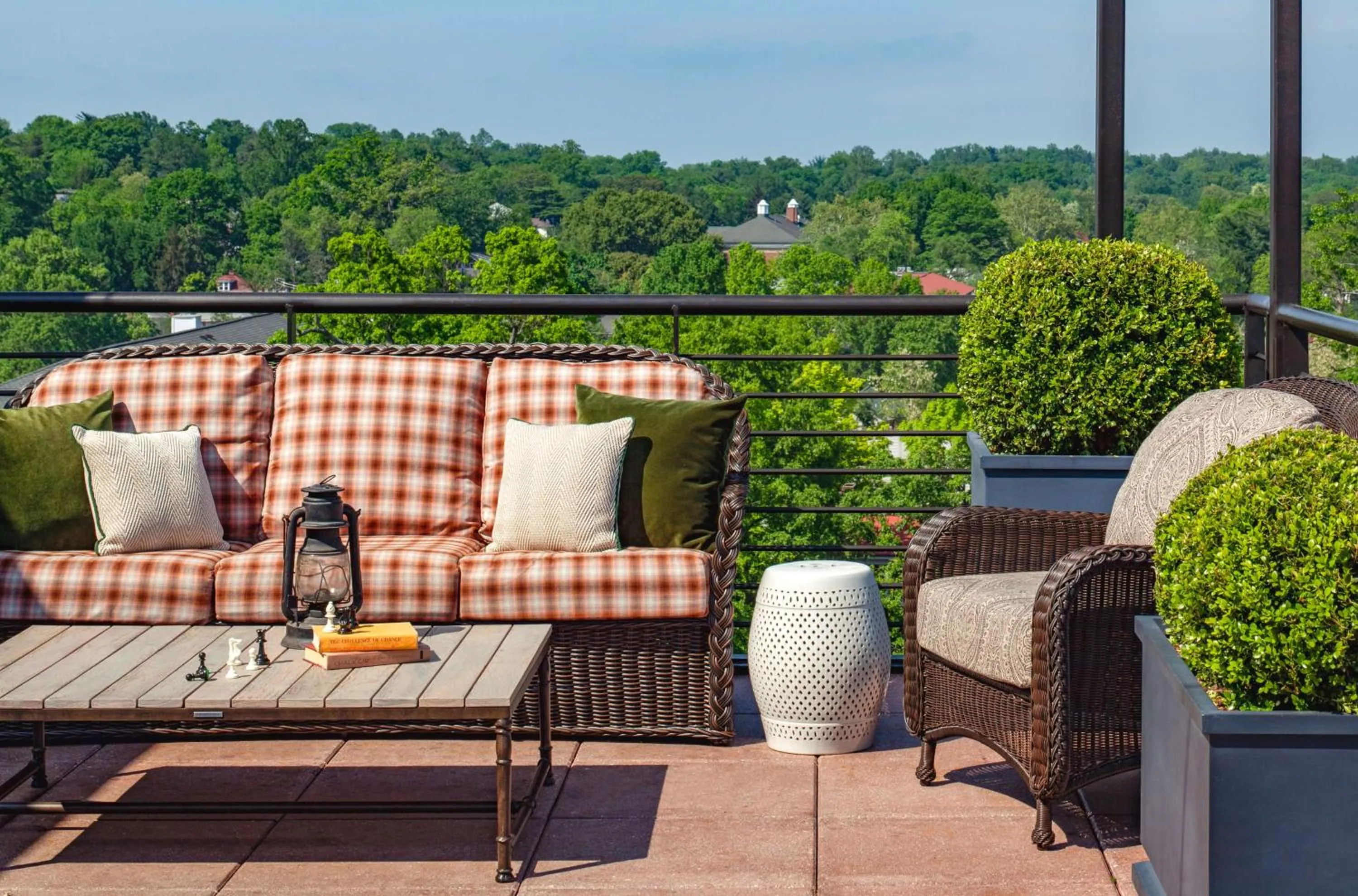 Dining area in Graduate by Hilton Charlottesville