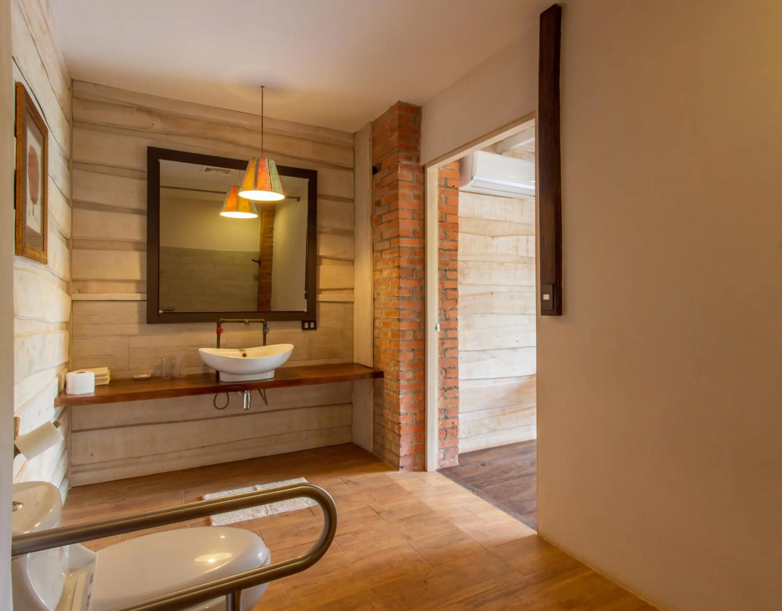 Bathroom in Latica Lodge
