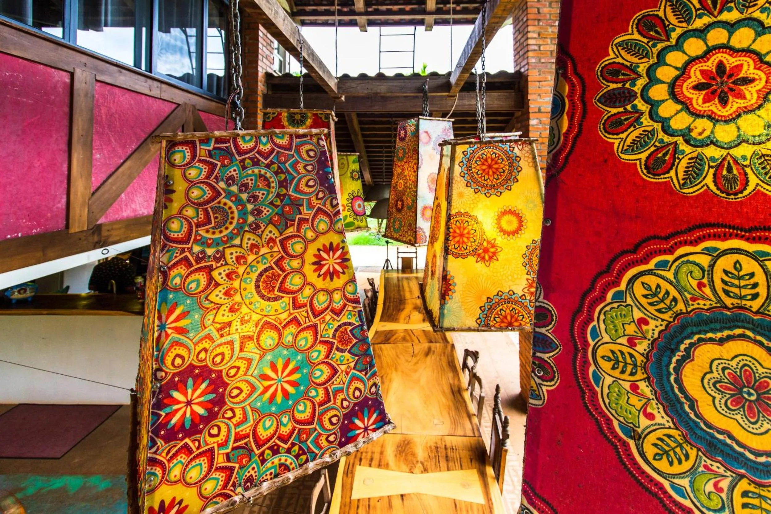 Restaurant/places to eat in Latica Lodge