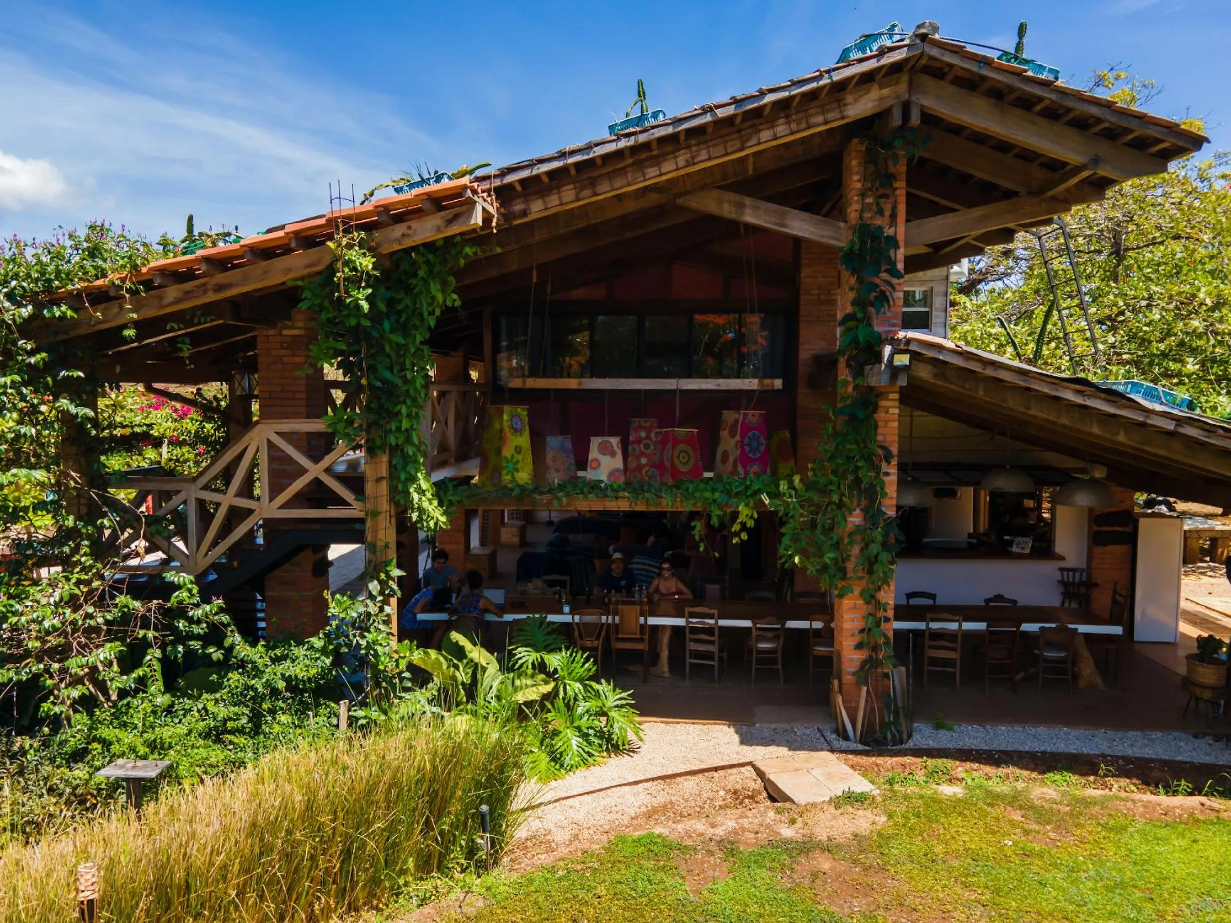 Restaurant/places to eat in Latica Lodge