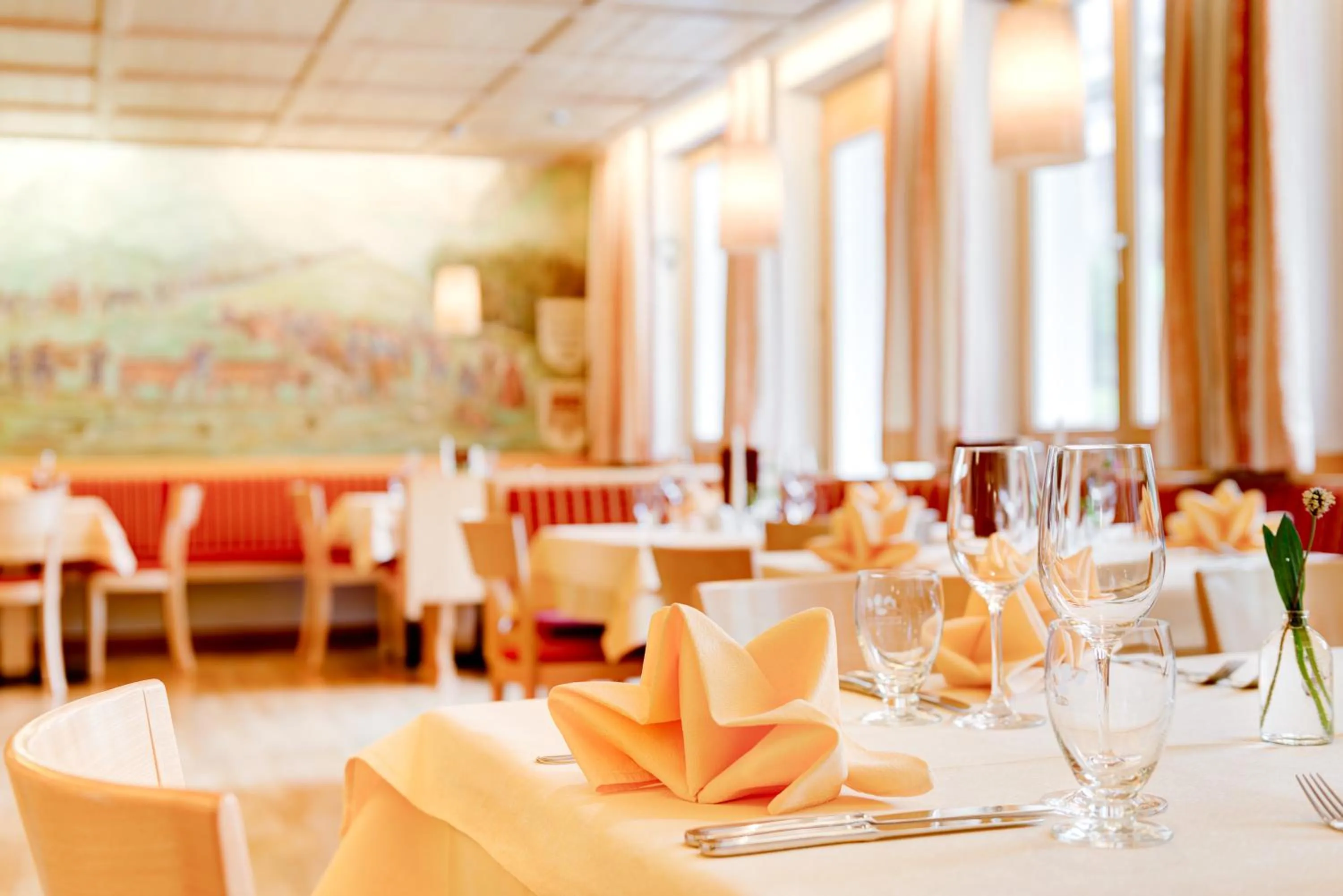 Restaurant/places to eat in Hotel Gasthof KREUZ