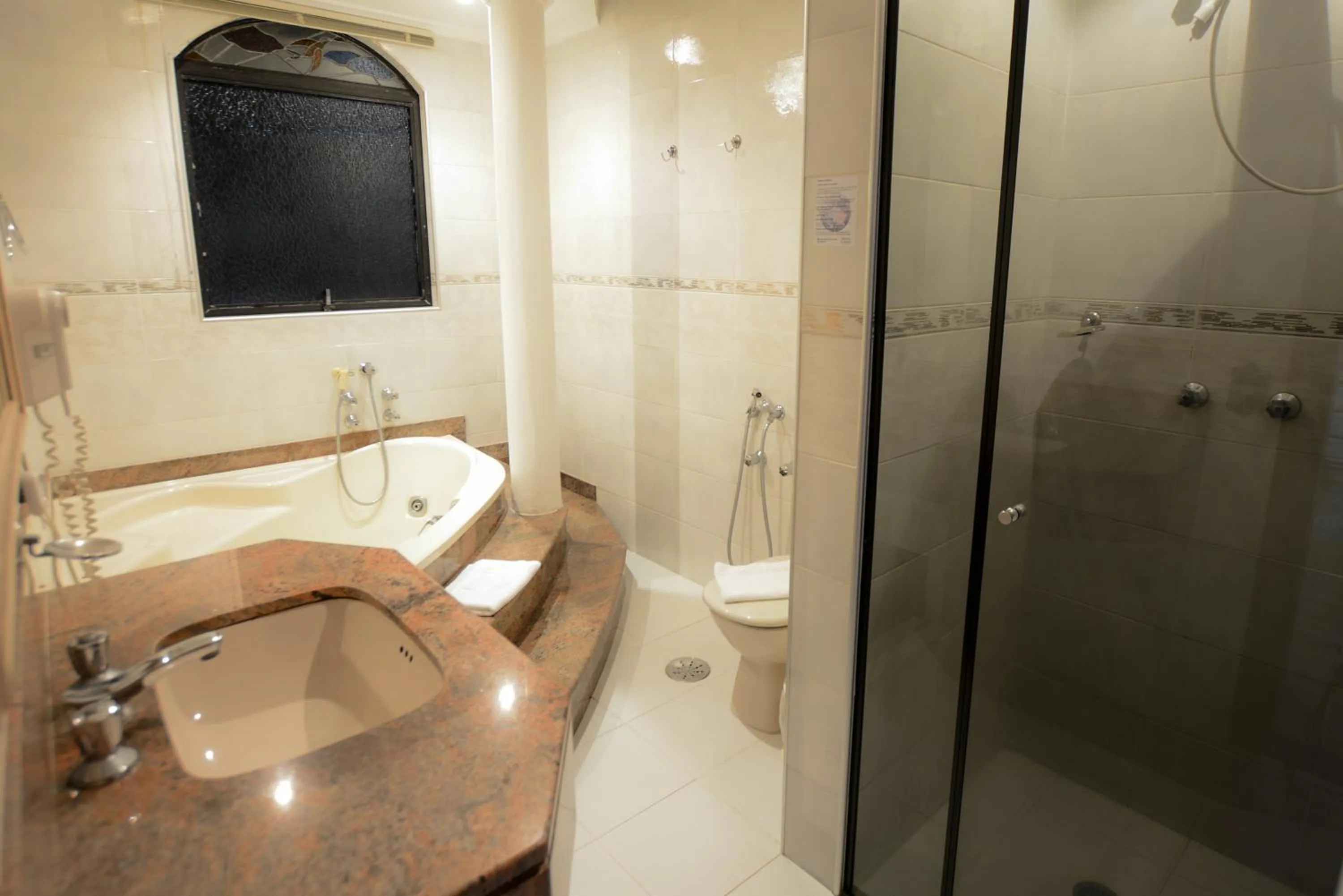 Hot Tub in Biazi Paradise Hotel