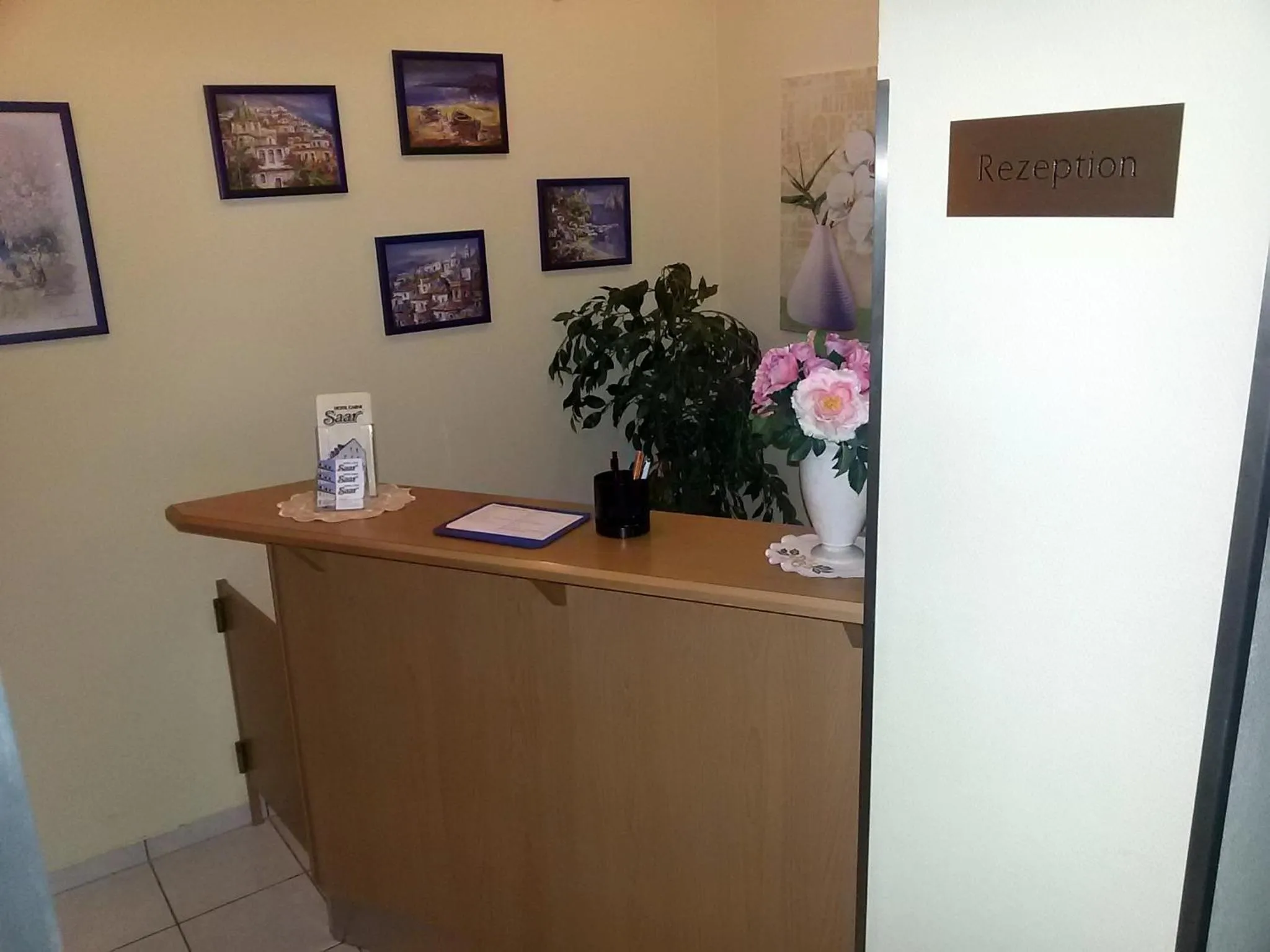 Lobby or reception in Hotel Saar