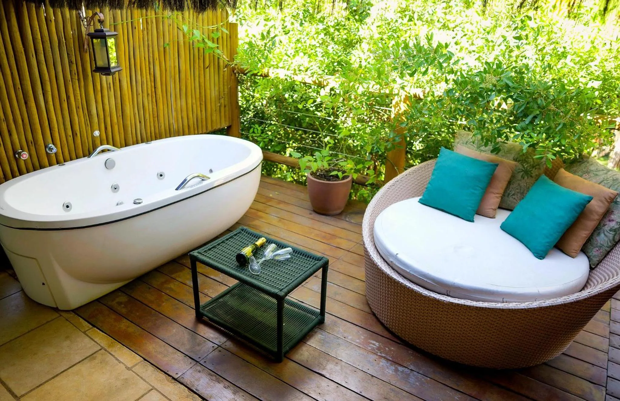 Hot Tub in Xamã Senses - Hotel Pousada