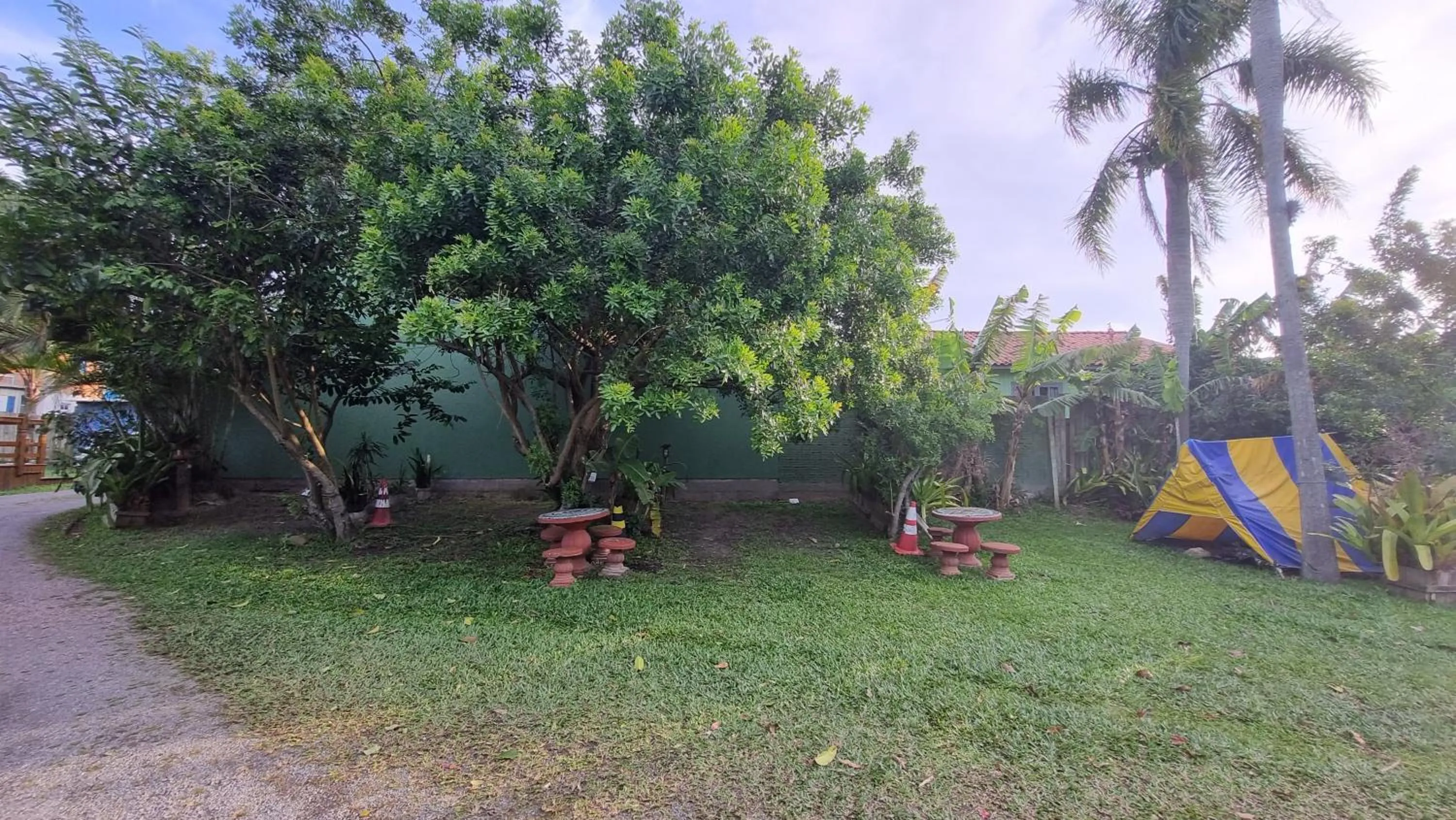 Garden in Arte da Tribo Hostel & Camping