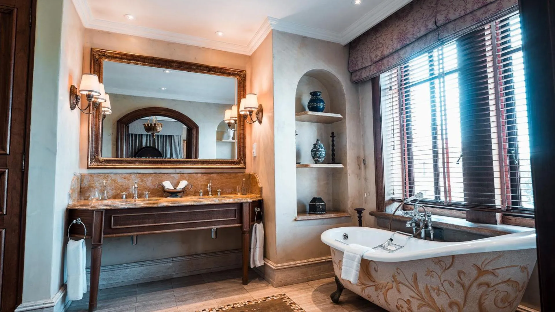 Bathroom in Palazzo Hotel