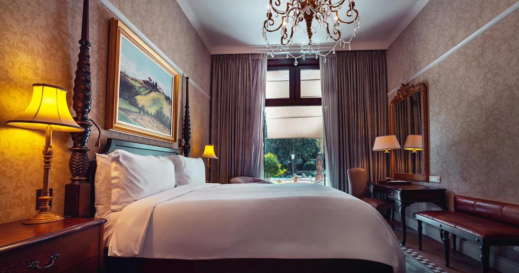 Bed in Palazzo Hotel