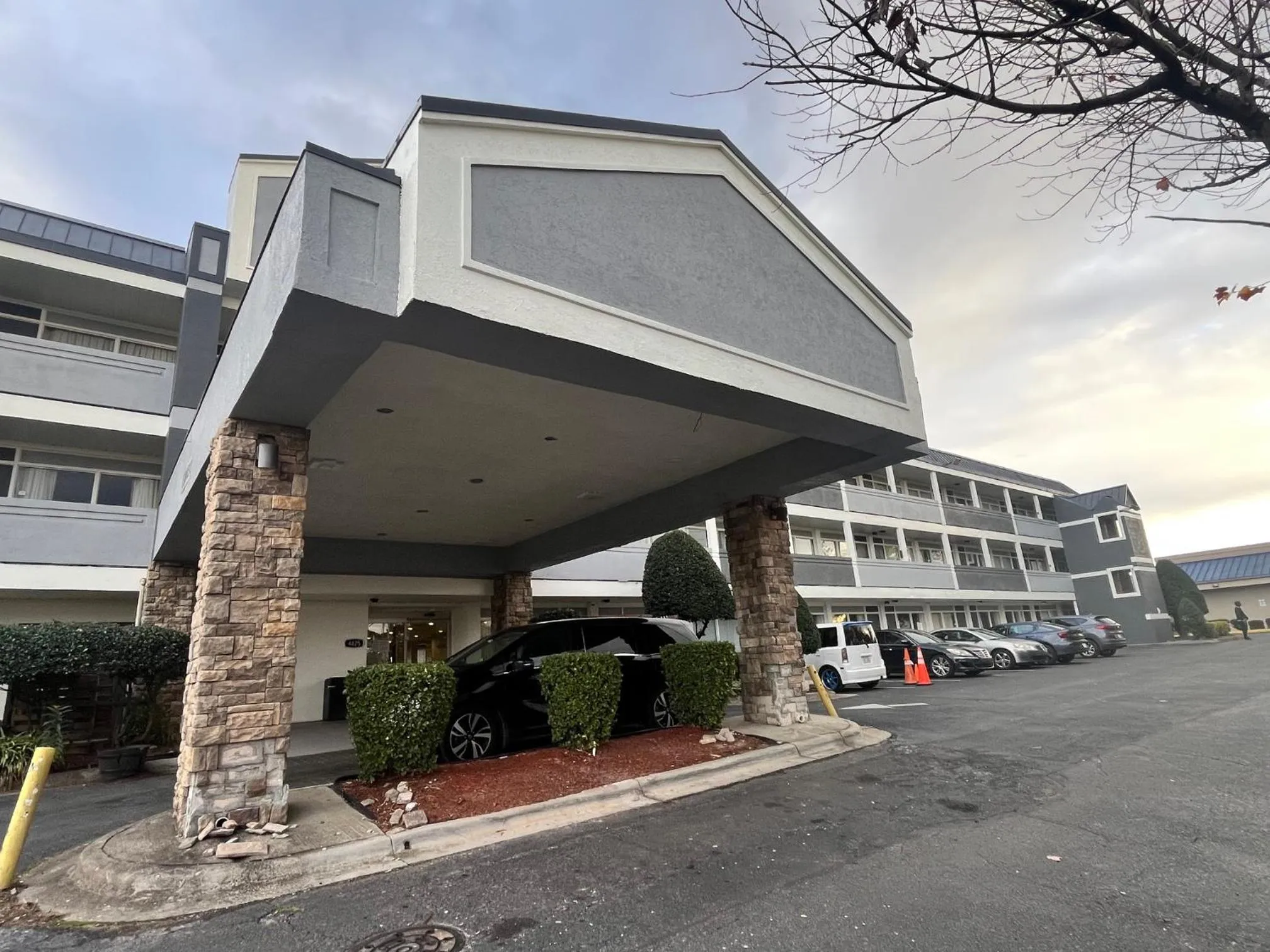 Quality Inn Airport South