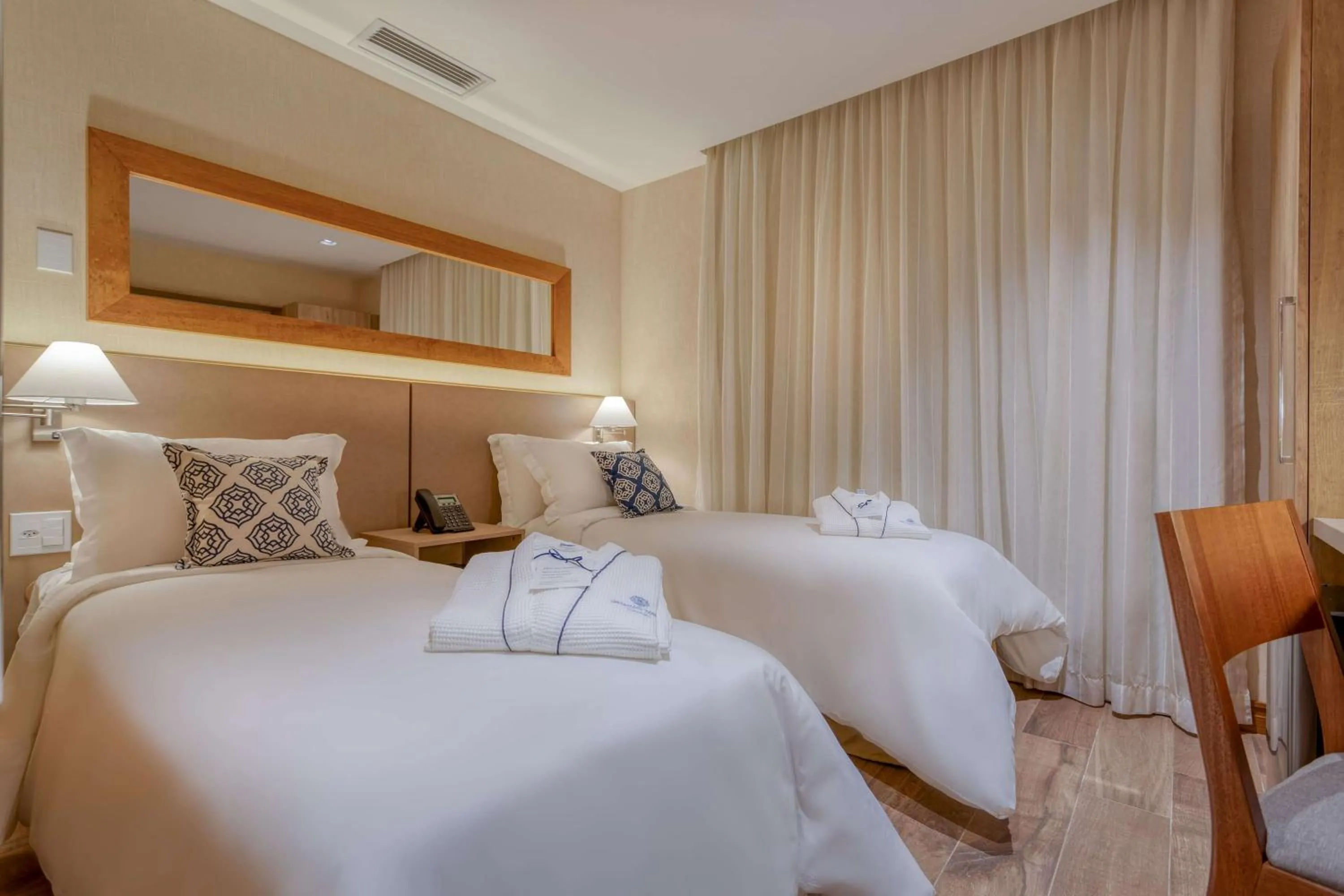 Photo of the whole room, Bed in Wyndham Gramado Termas Resort & Spa