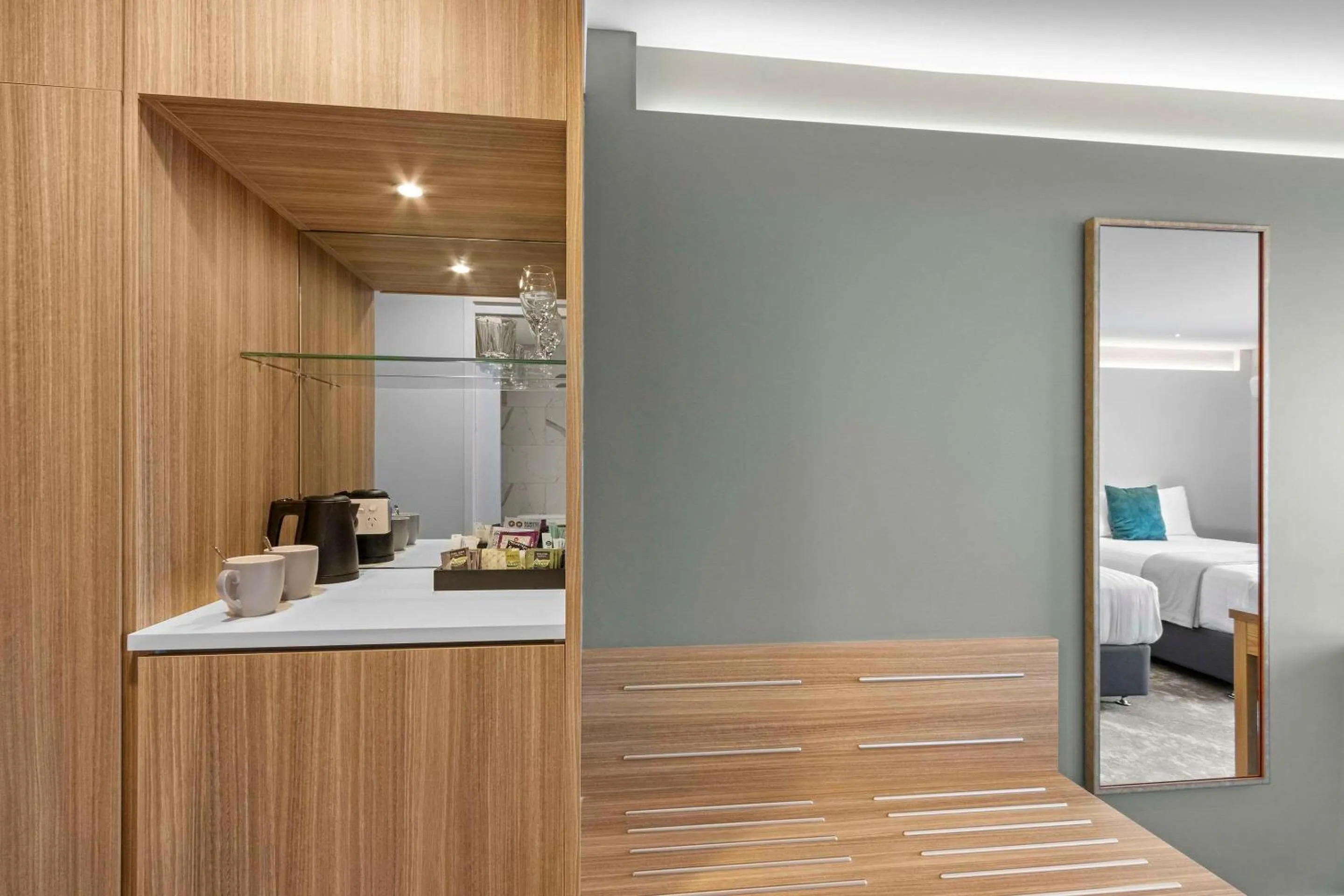 Bedroom in Quality Hotel Elms